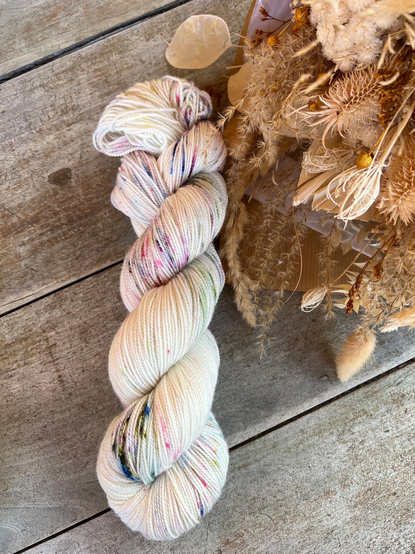 AIMÉ - Laine teinte à la main - Fingering Mérinos Nylon superwash