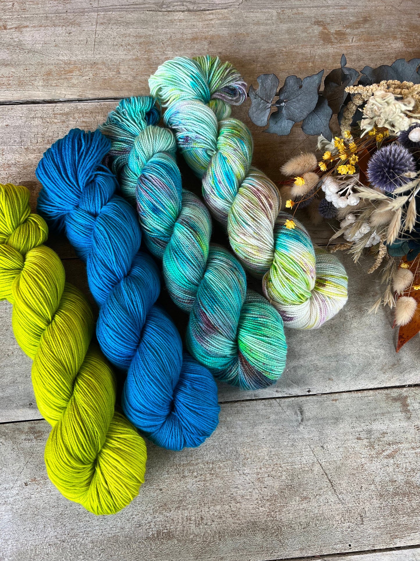 ORCHIDÉE - Laine teinte à la main - Fingering Mérinos Nylon superwash