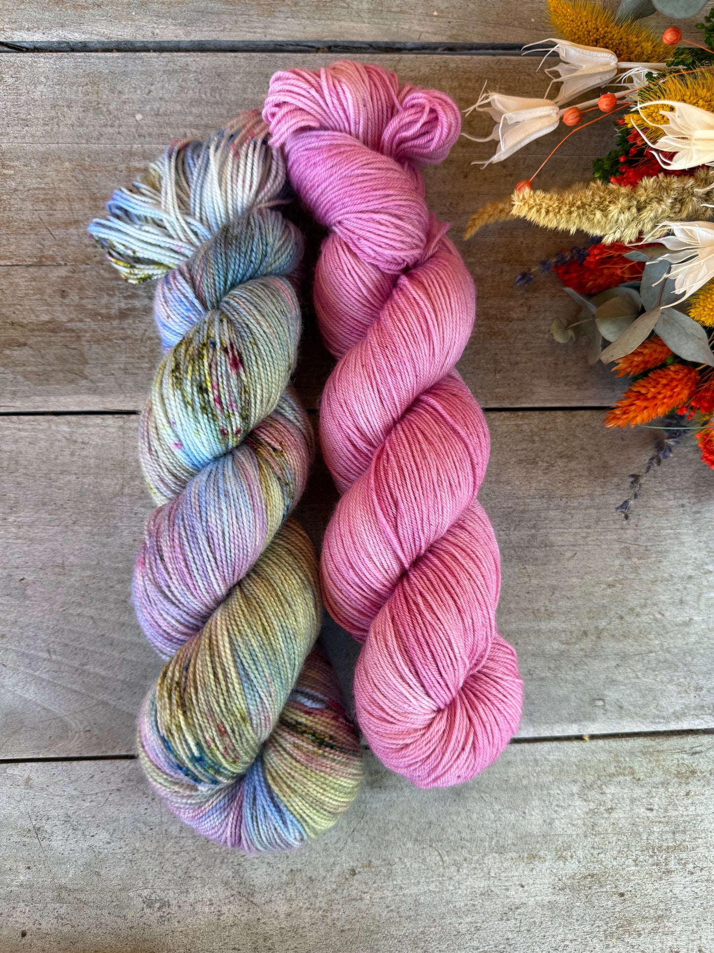PINK - Laine teinte à la main - Base au choix : Fingering Mérinos avec ou sans nylon / DK Mérinos / Kid Mohair et Soie