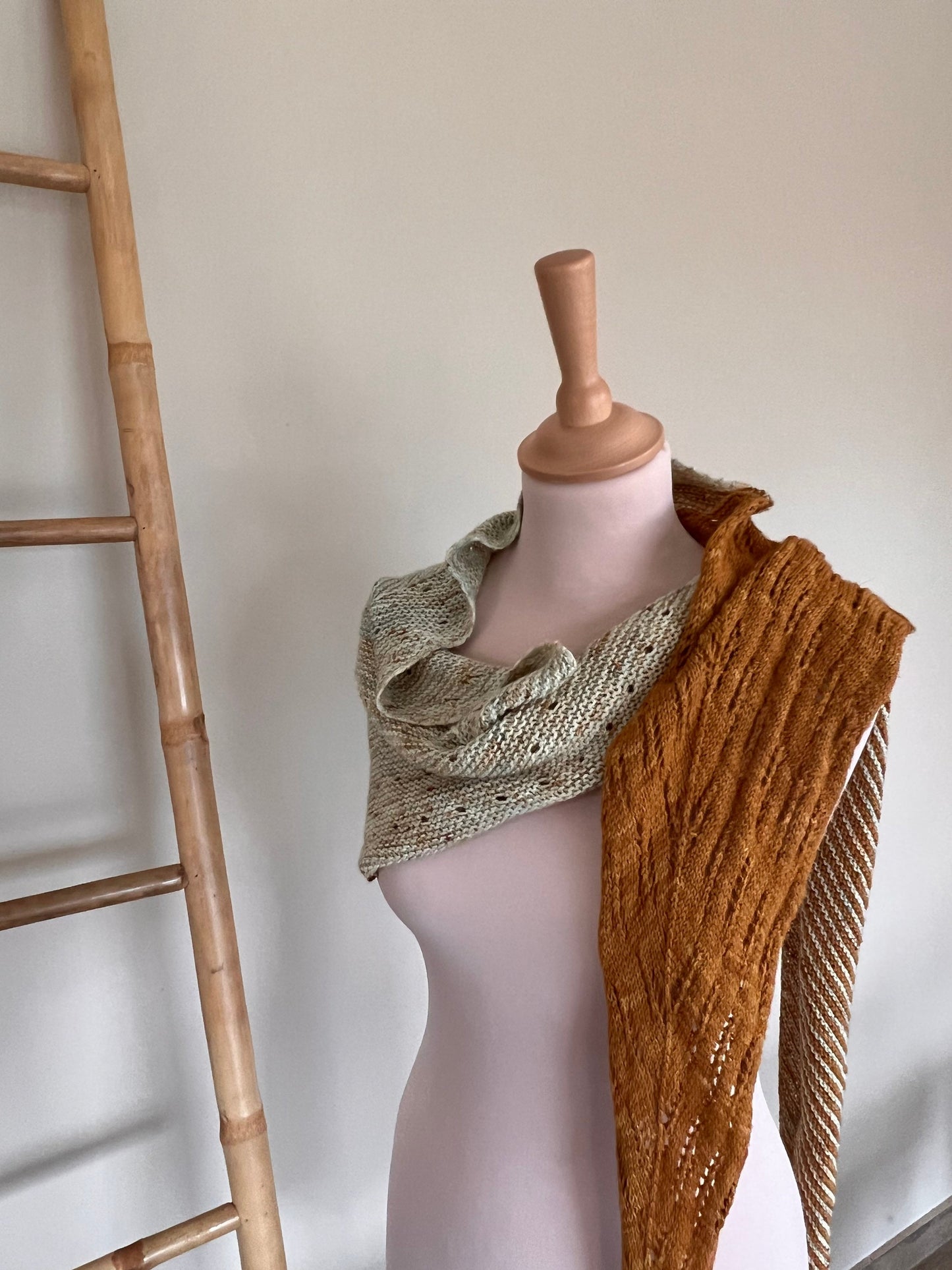 Design du Châle Solstice d'été - Patron modèle de Tricot
