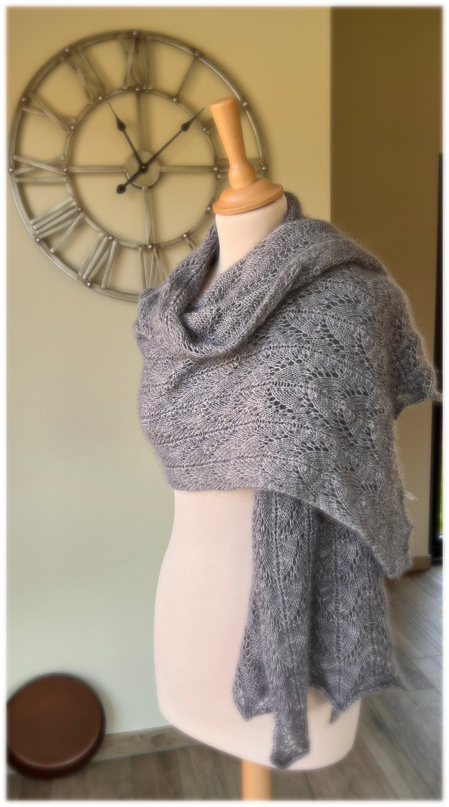 Design du Châle Narcisse - Patron modèle de Tricot