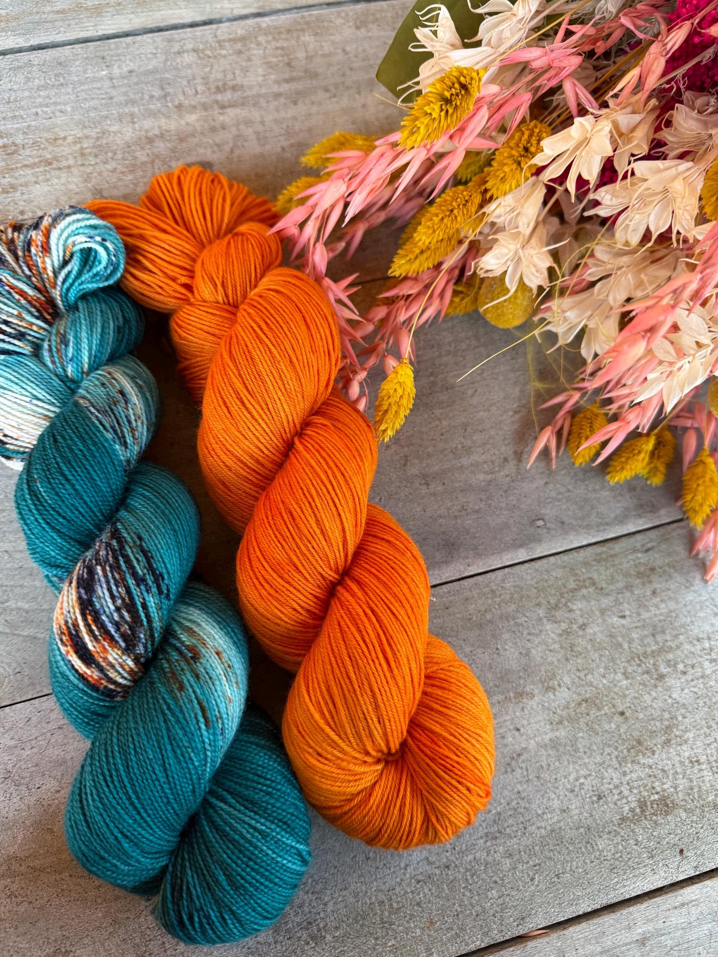 POIL DE CAROTTE - Laine teinte à la main - Fingering Mérinos Superwash