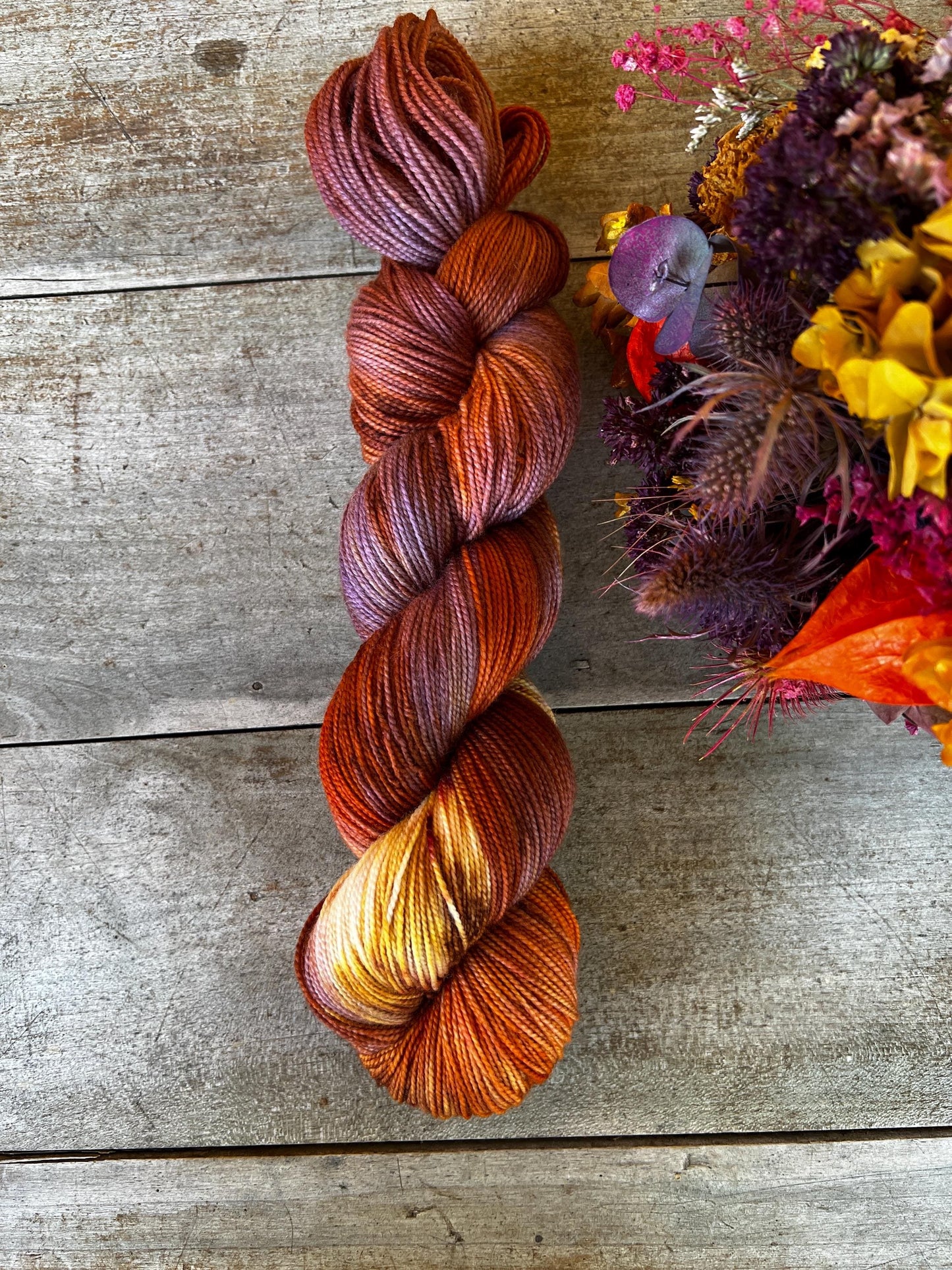 CRÉPUSCULE - Laine teinte à la main - Fingering Mérinos Nylon superwash