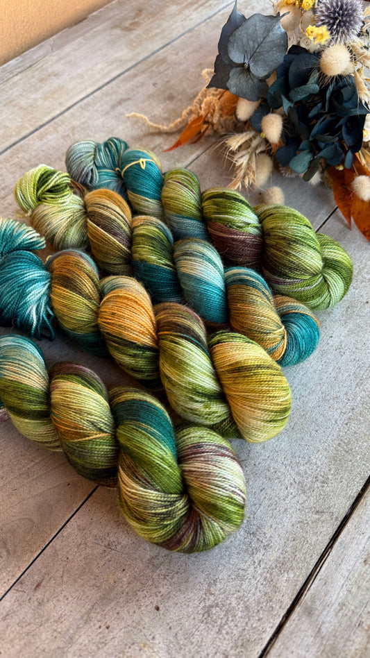 PHILOU - Laine teinte à la main - Fingering Mérinos Nylon superwash