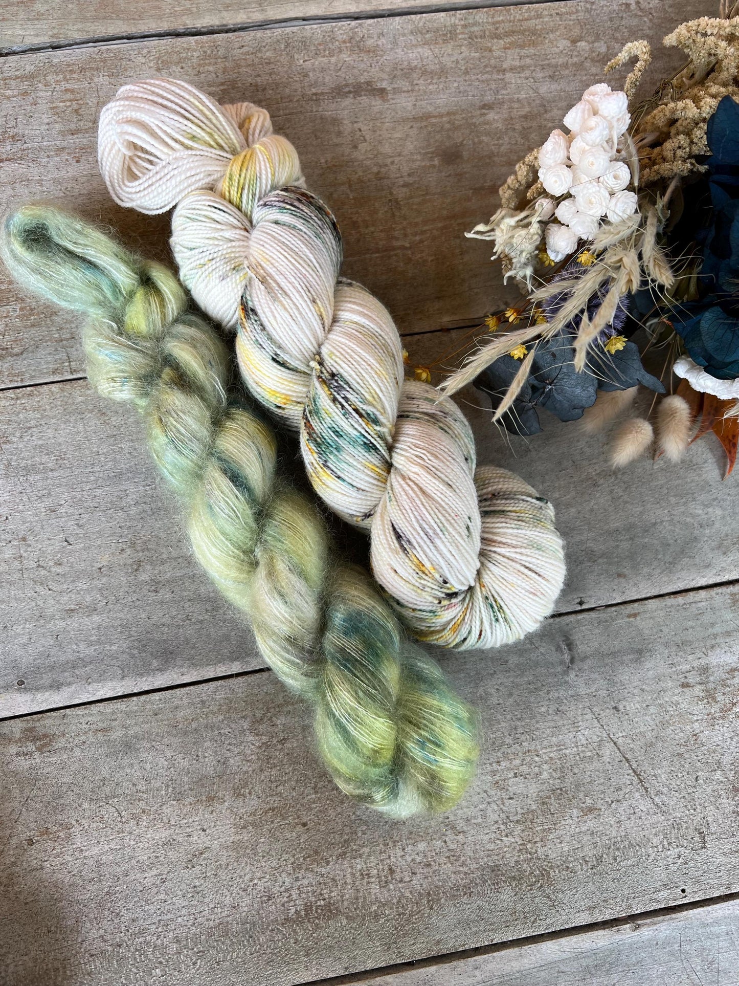 CITRON MENTHE - Laine teinte à la main - Base au choix : Fingering Mérinos avec ou sans nylon / DK Mérinos / Kid Mohair et Soie