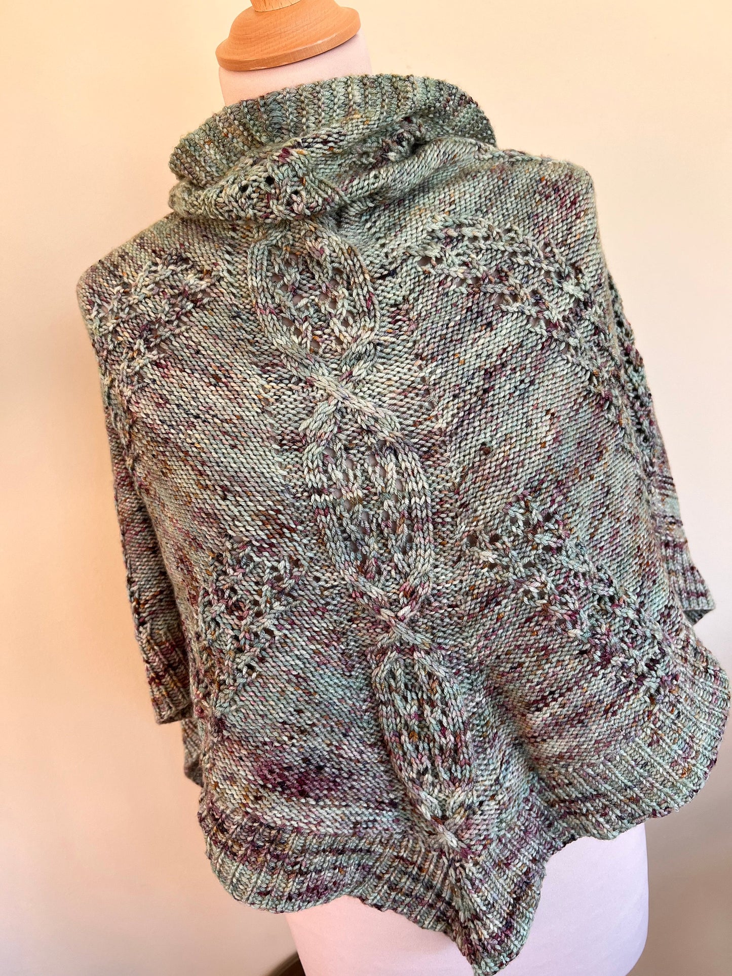 Design du Châle Myosotis - Patron modèle de Tricot