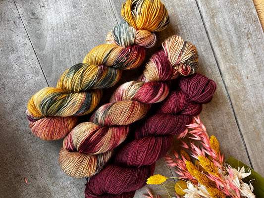 VIRGIN - Laine teinte à la main - Fingering Mérinos Nylon superwash