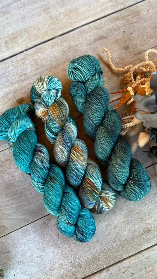 DORIANE - Laine teinte à la main - Fingering Mérinos Nylon superwash
