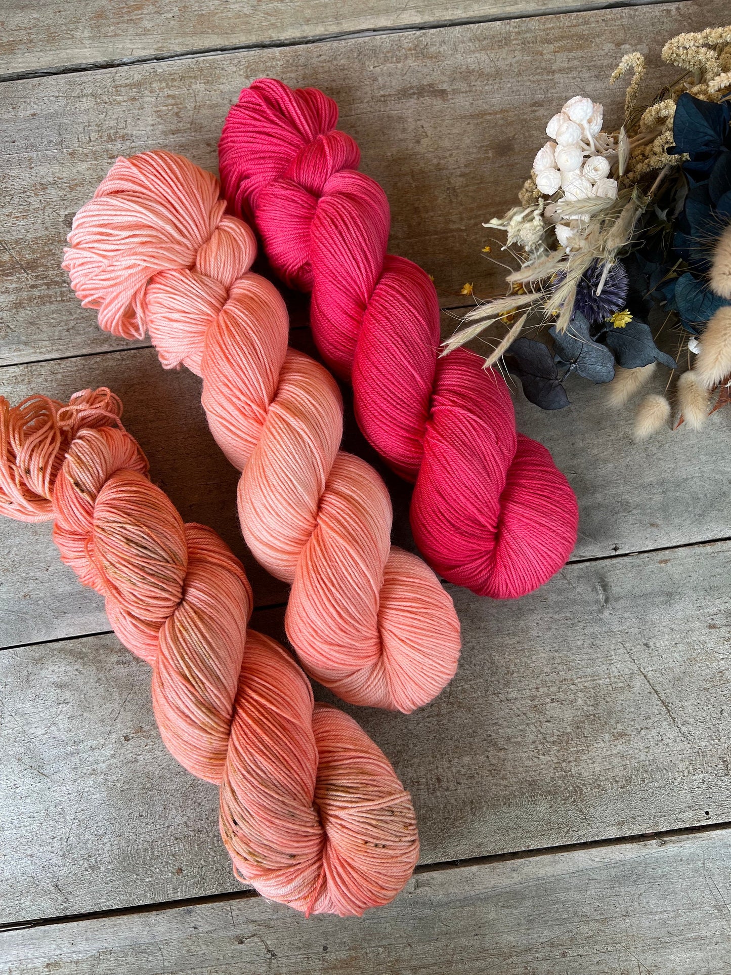 RUDY - Laine teinte à la main - Base au choix : Fingering Mérinos avec ou sans nylon / DK Mérinos / Kid Mohair et Soie