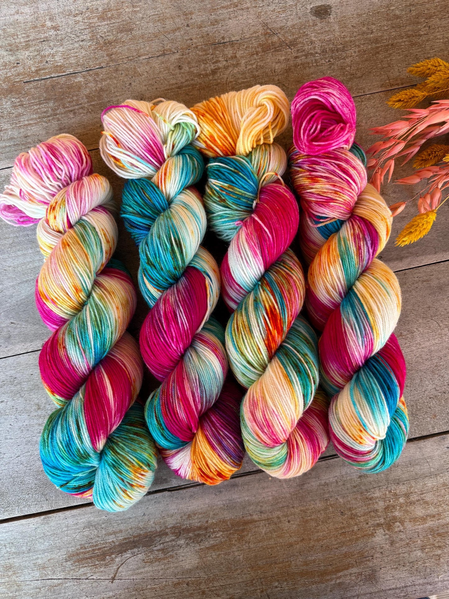 VICTORIA - Laine teinte à la main - Fingering Mérinos Nylon superwash