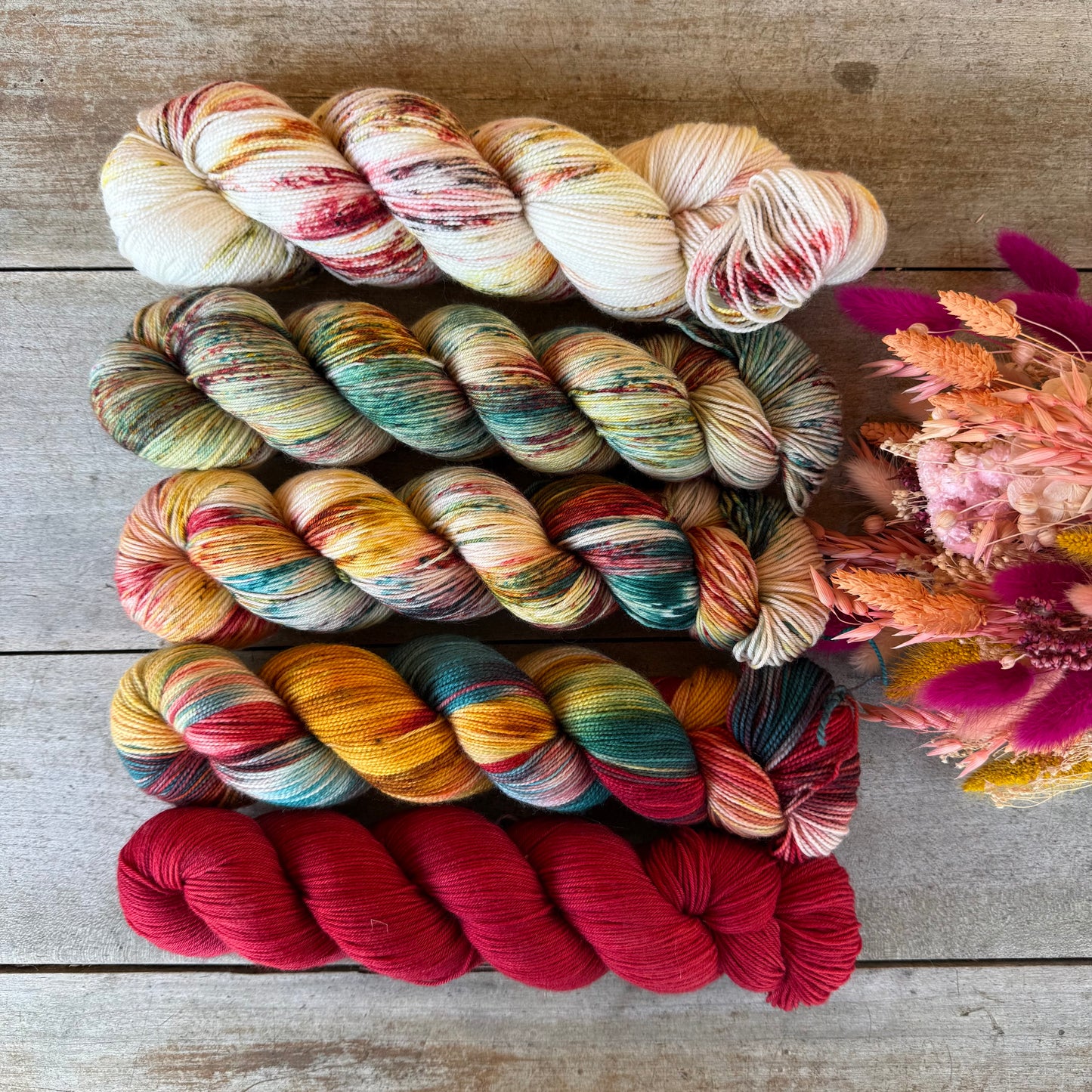 Kit de laine pour tricoter l’Extra Lite Bright Sweater par Wool and Pine