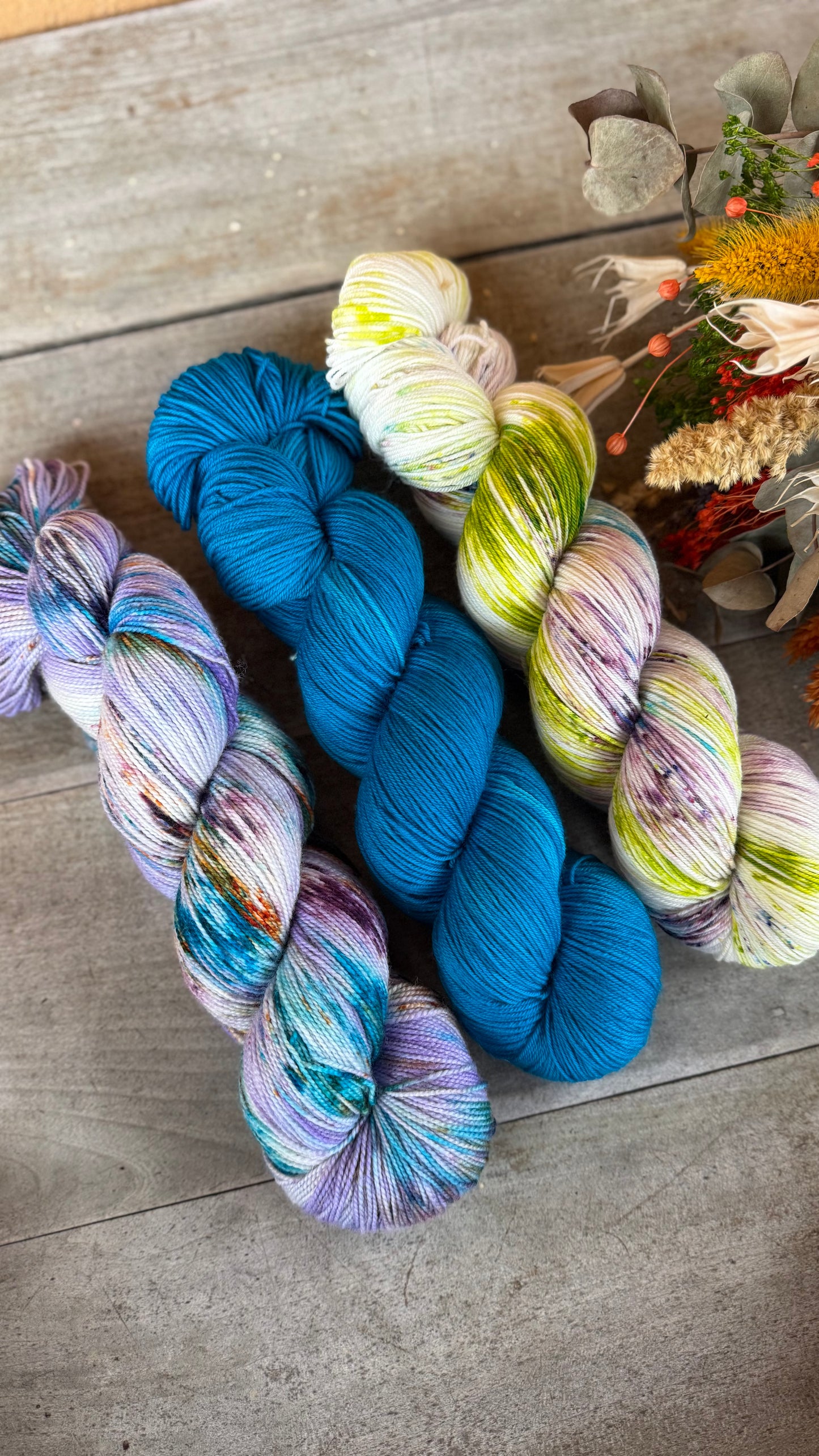 ORCHIDÉE - Laine teinte à la main - Fingering Mérinos Nylon superwash