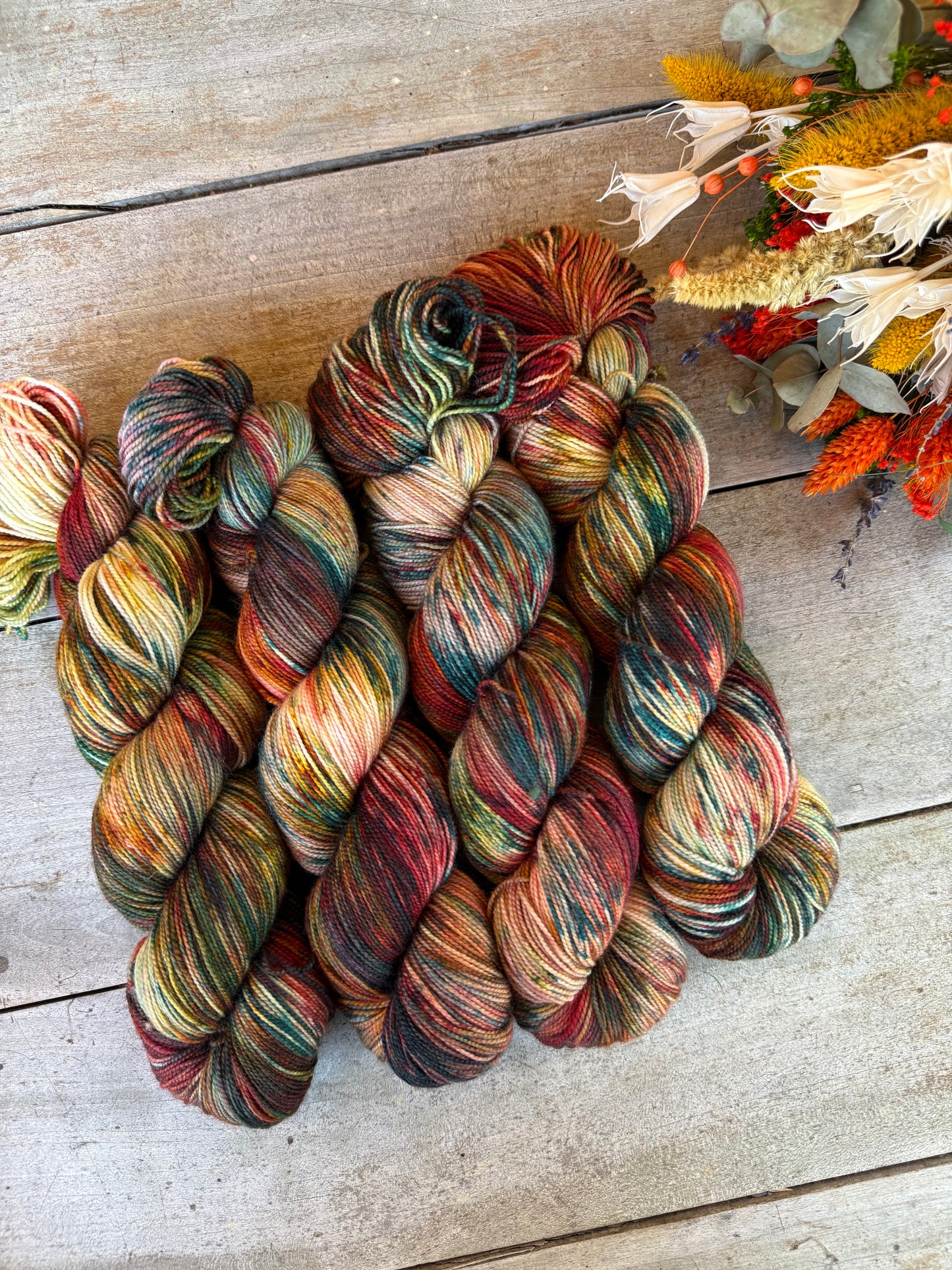 MAGDA - Laine teinte à la main - Fingering Mérinos Nylon superwash