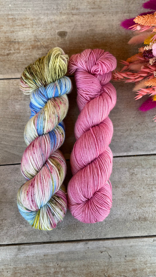 PINK - Laine teinte à la main - Base au choix : Fingering Mérinos avec ou sans nylon / DK Mérinos / Kid Mohair et Soie
