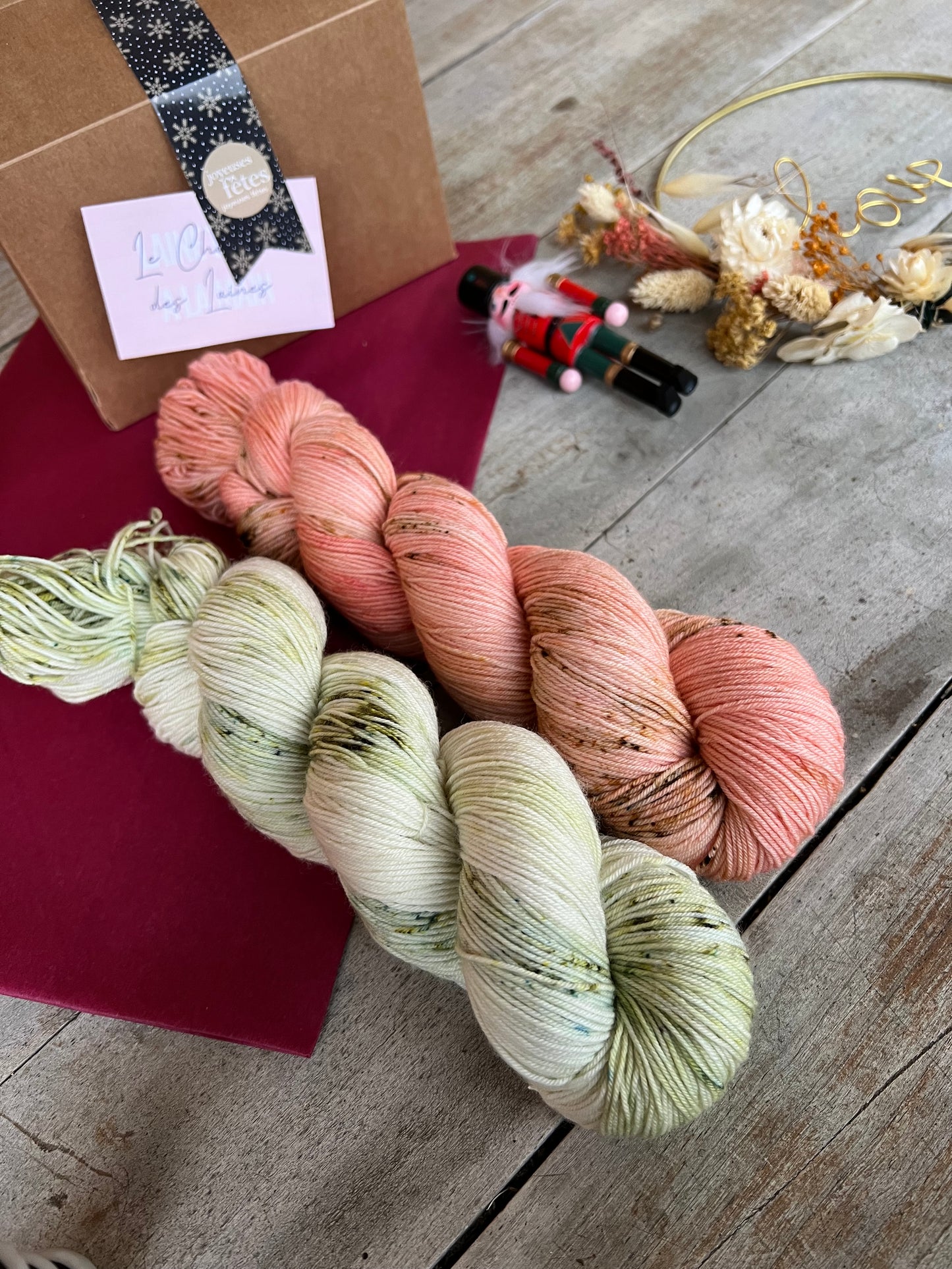 FRAÎCHE - Laine teinte à la main - Base au choix : Fingering Mérinos avec ou sans nylon / DK Mérinos / Kid Mohair et Soie