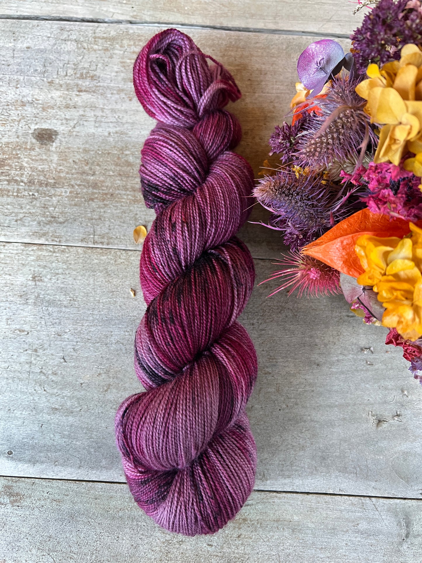 BERTILLE - Laine teinte à la main - Base au choix : Fingering Mérinos avec ou sans nylon / DK Mérinos / Kid Mohair et Soie