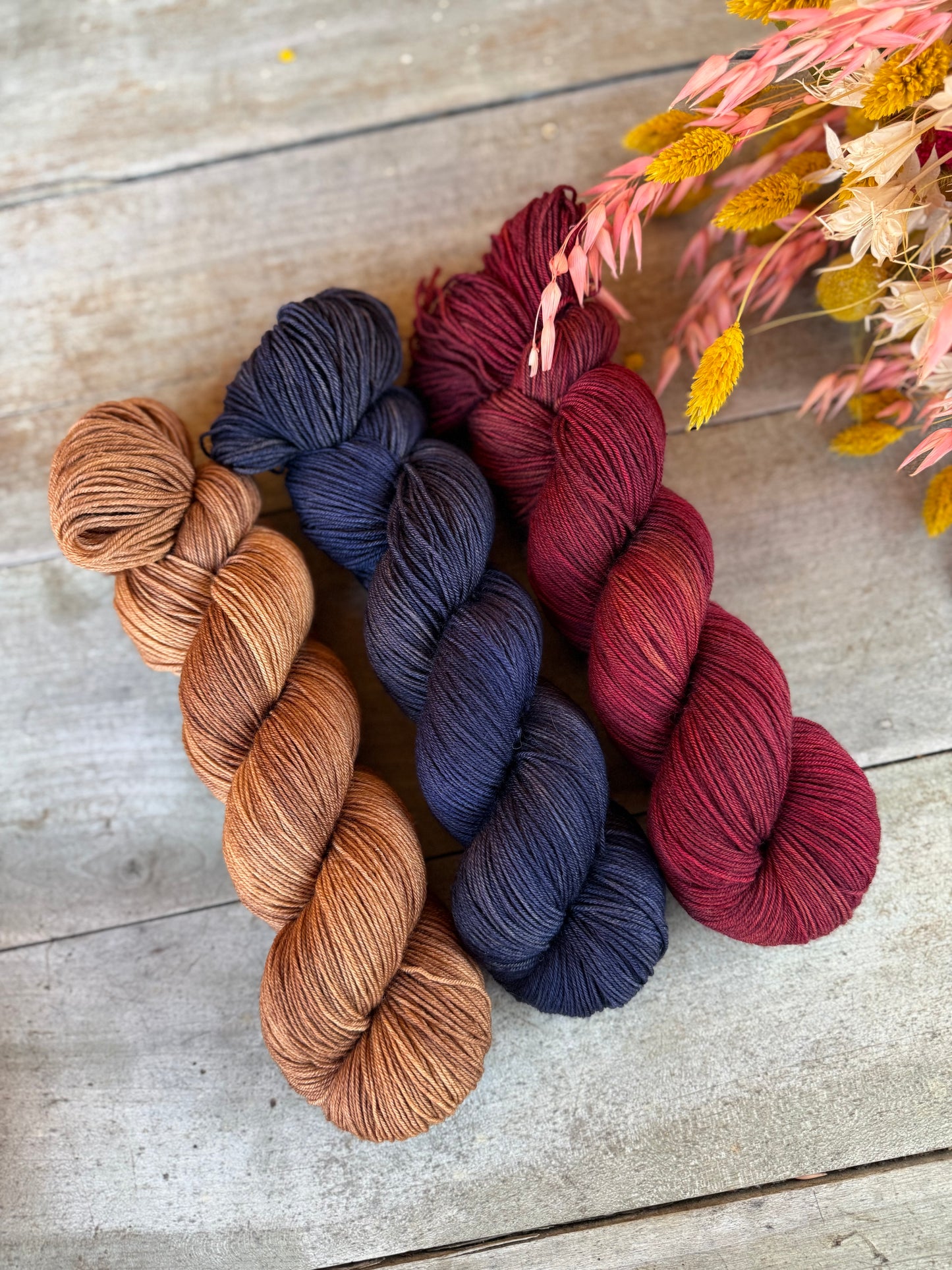 Marin - Laine teinte à la main - Base au choix : Fingering Mérinos avec ou sans nylon / DK Mérinos / Kid Mohair et Soie
