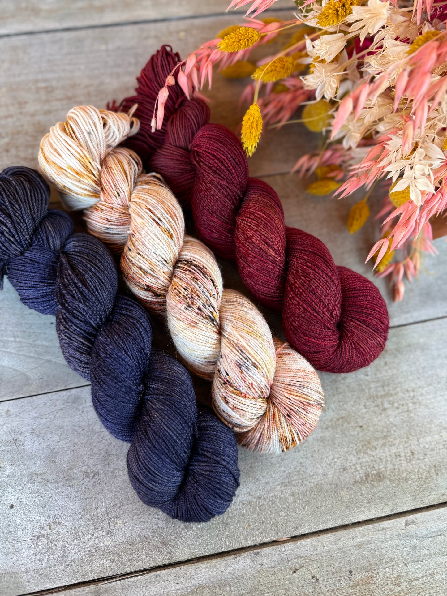 Marin - Laine teinte à la main - Base au choix : Fingering Mérinos avec ou sans nylon / DK Mérinos / Kid Mohair et Soie