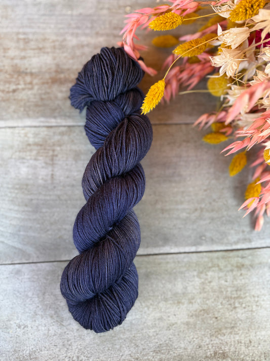 Marin - Laine teinte à la main - Base au choix : Fingering Mérinos avec ou sans nylon / DK Mérinos / Kid Mohair et Soie