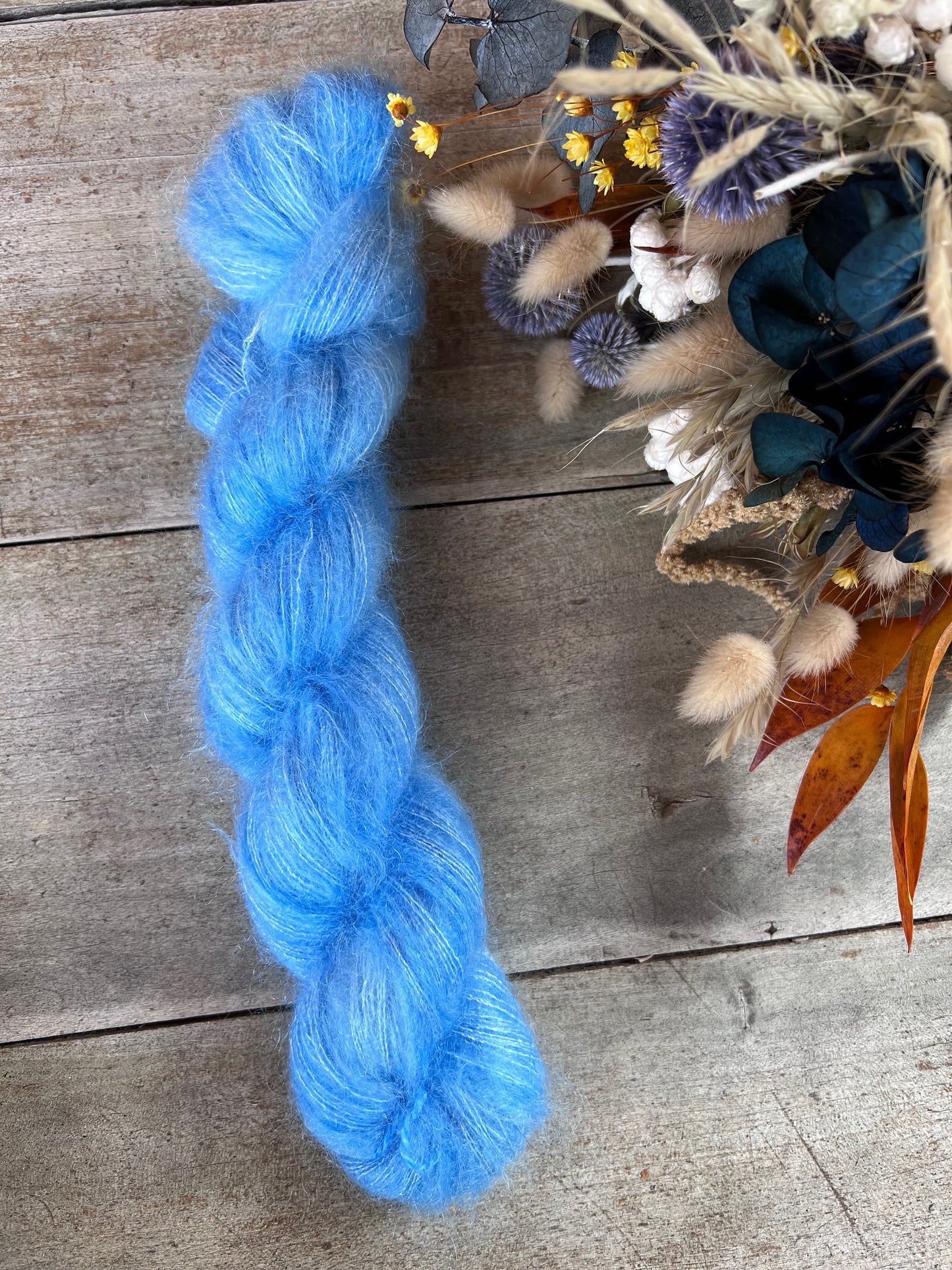 Divers coloris unis de Lace Kid Mohair et Soie - Laine teinte à la main