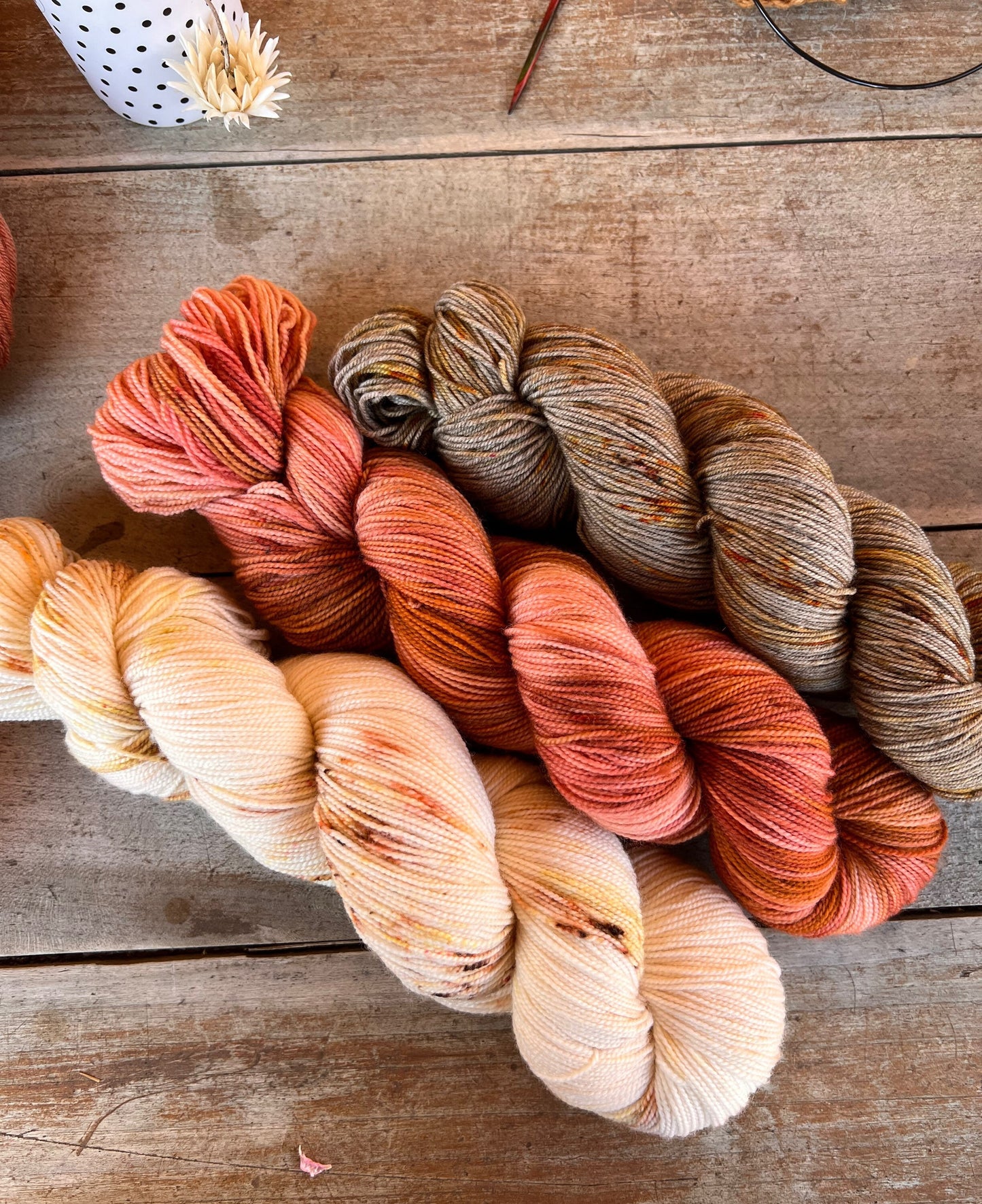 CHÂTAIGNE - Laine teinte à la main - Fingering Mérinos Superwash, yack et Nylon