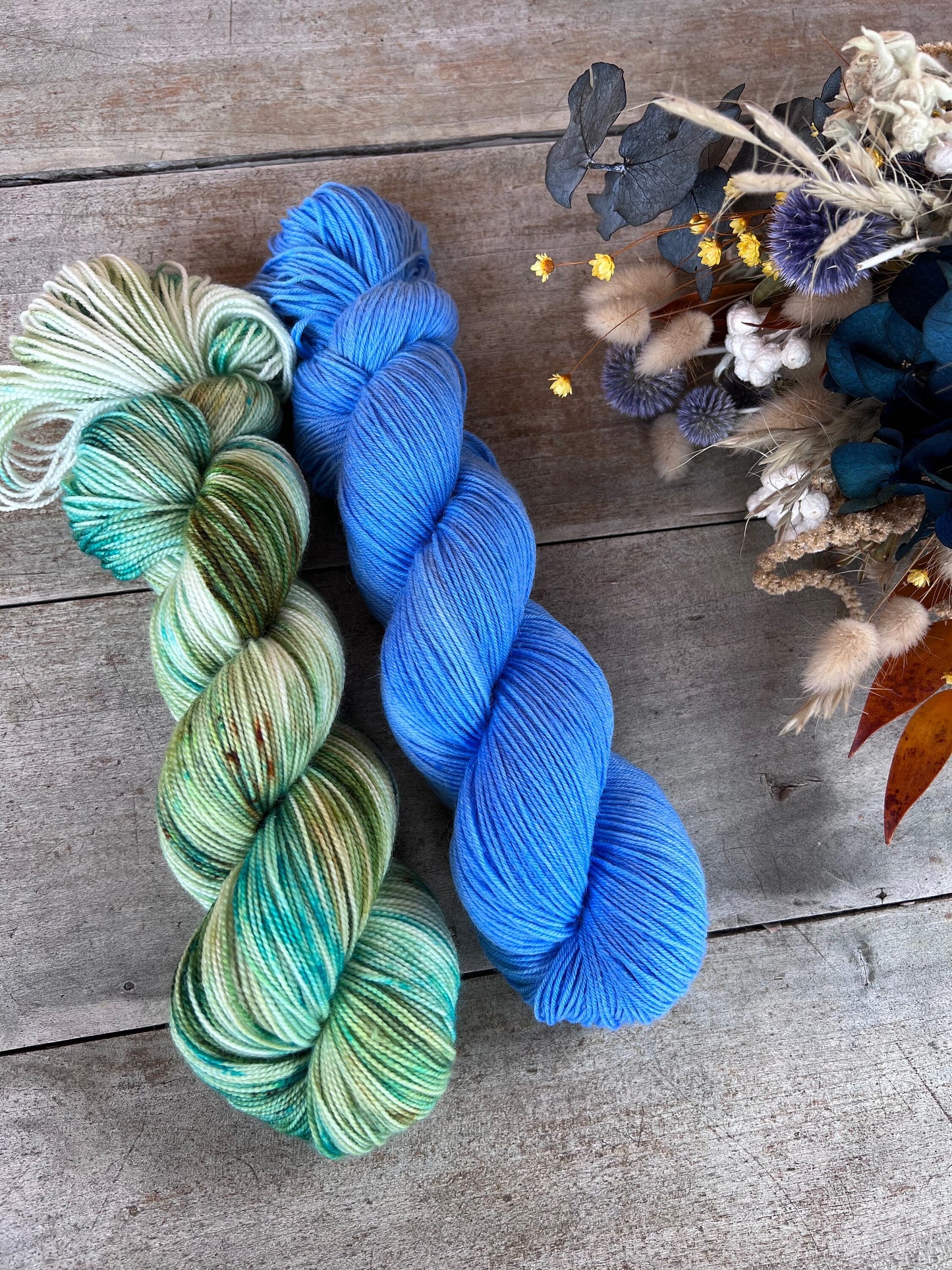 DYNAMIQUE - Laine teinte à la main - Fingering Mérinos Nylon superwash