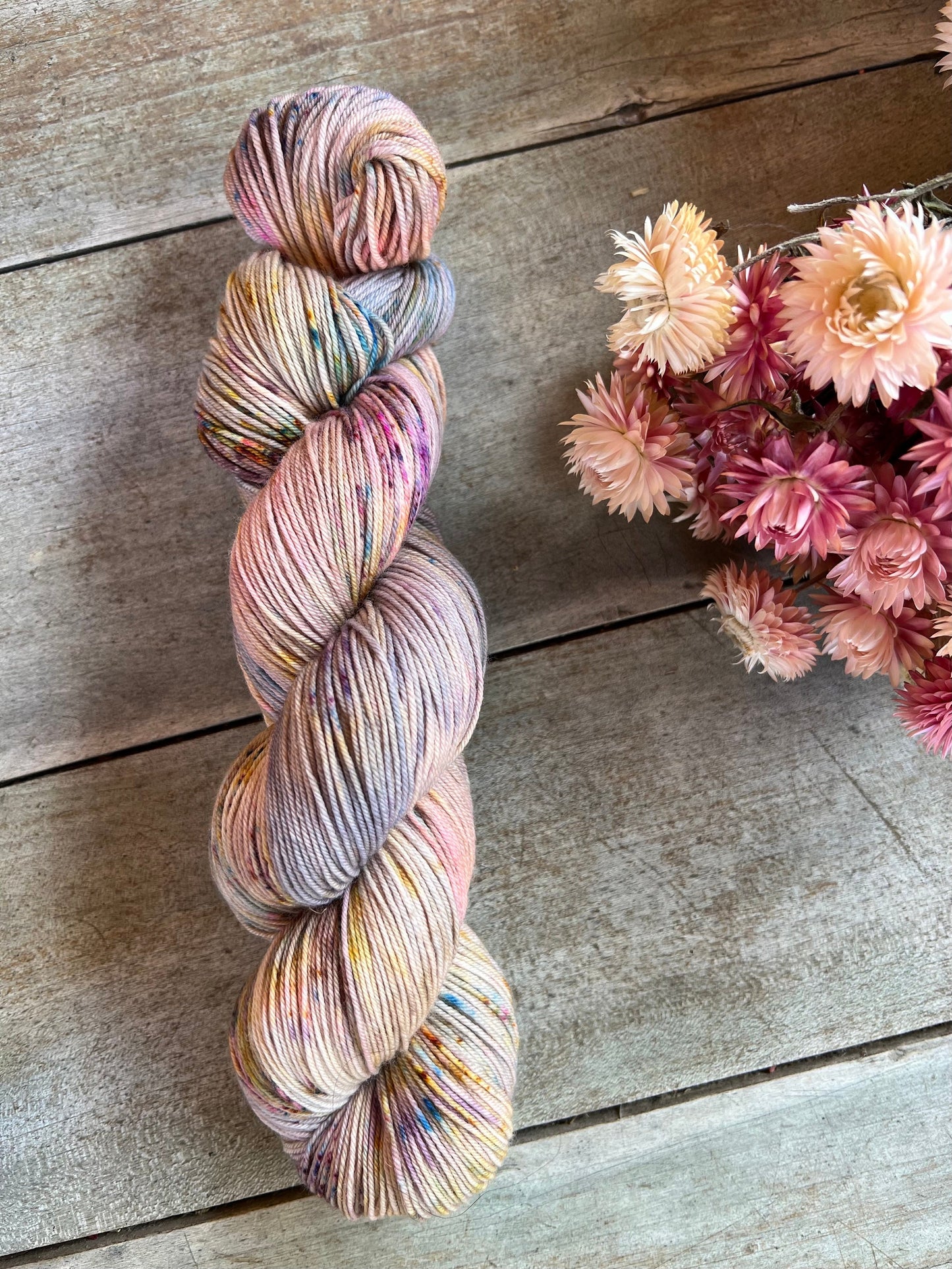 DAPHNÉ - Laine teinte à la main - Fingering Mérinos Nylon superwash