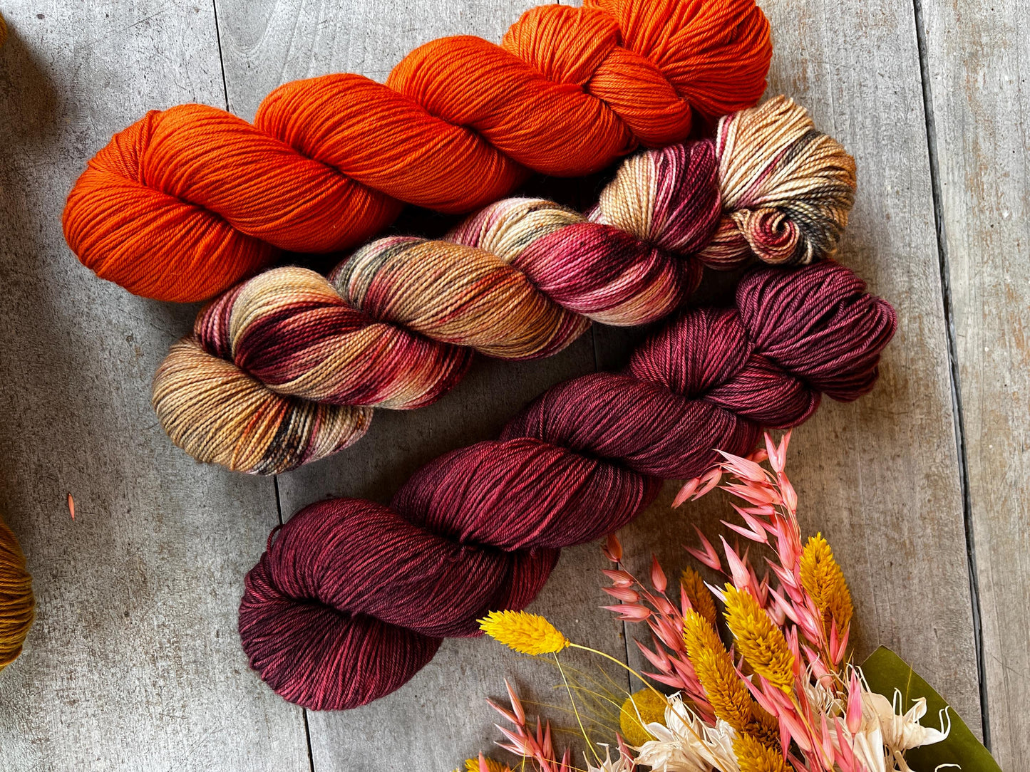 VIRGIN - Laine teinte à la main - Fingering Mérinos Nylon superwash
