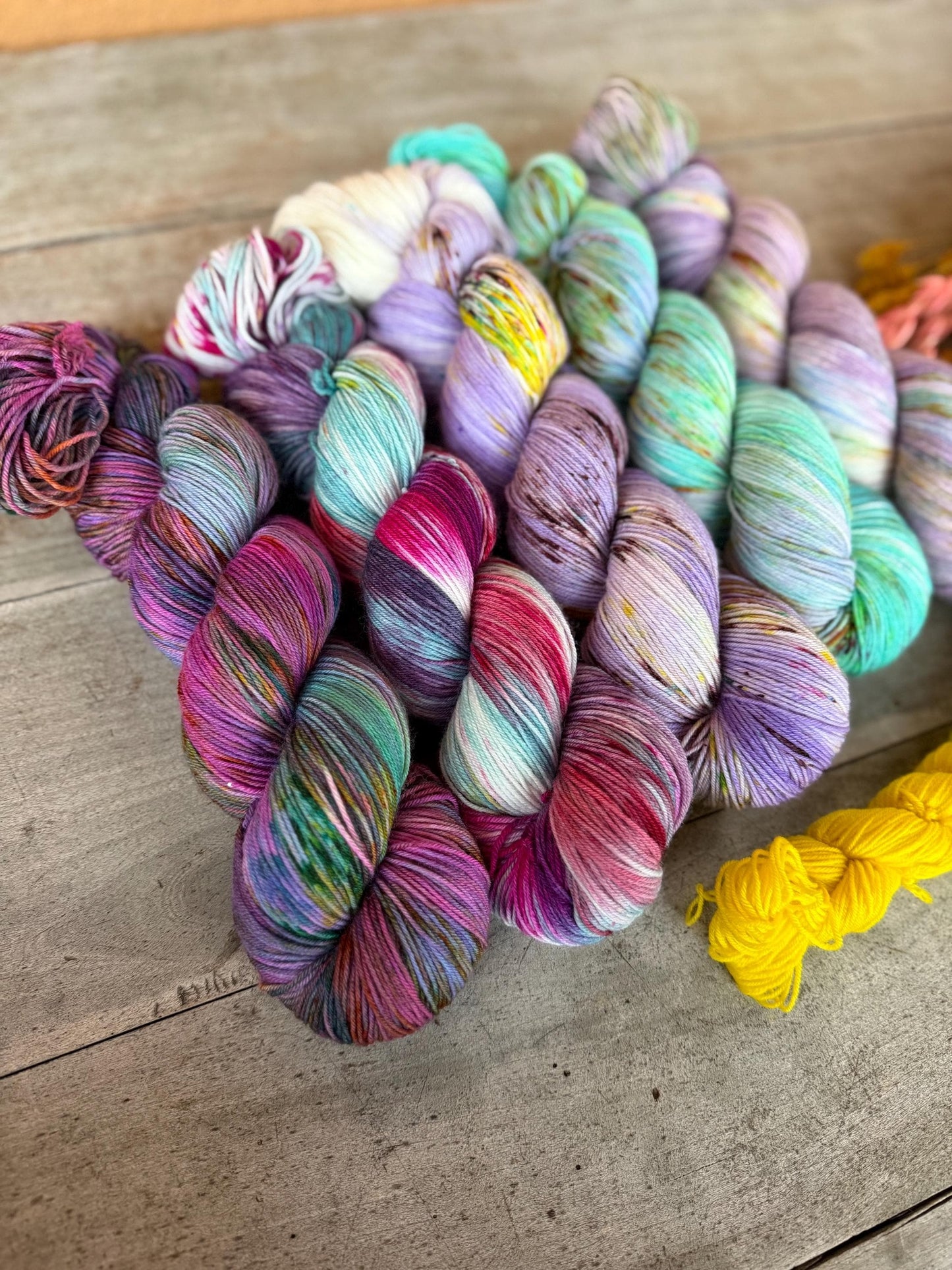 ESPERANZA - Laine teinte à la main - Fingering Mérinos Nylon superwash
