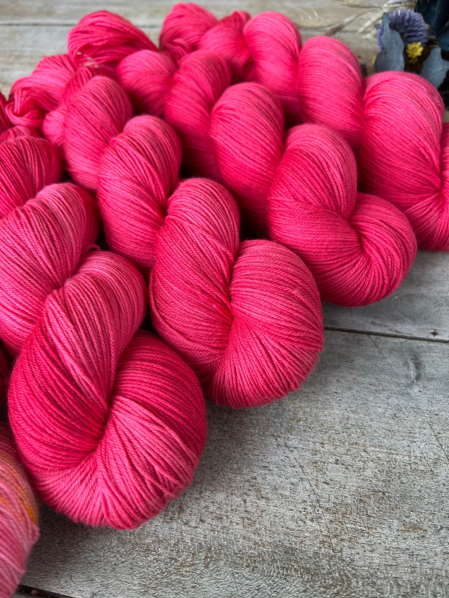 RUDY - Laine teinte à la main - Base au choix : Fingering Mérinos avec ou sans nylon / DK Mérinos / Kid Mohair et Soie