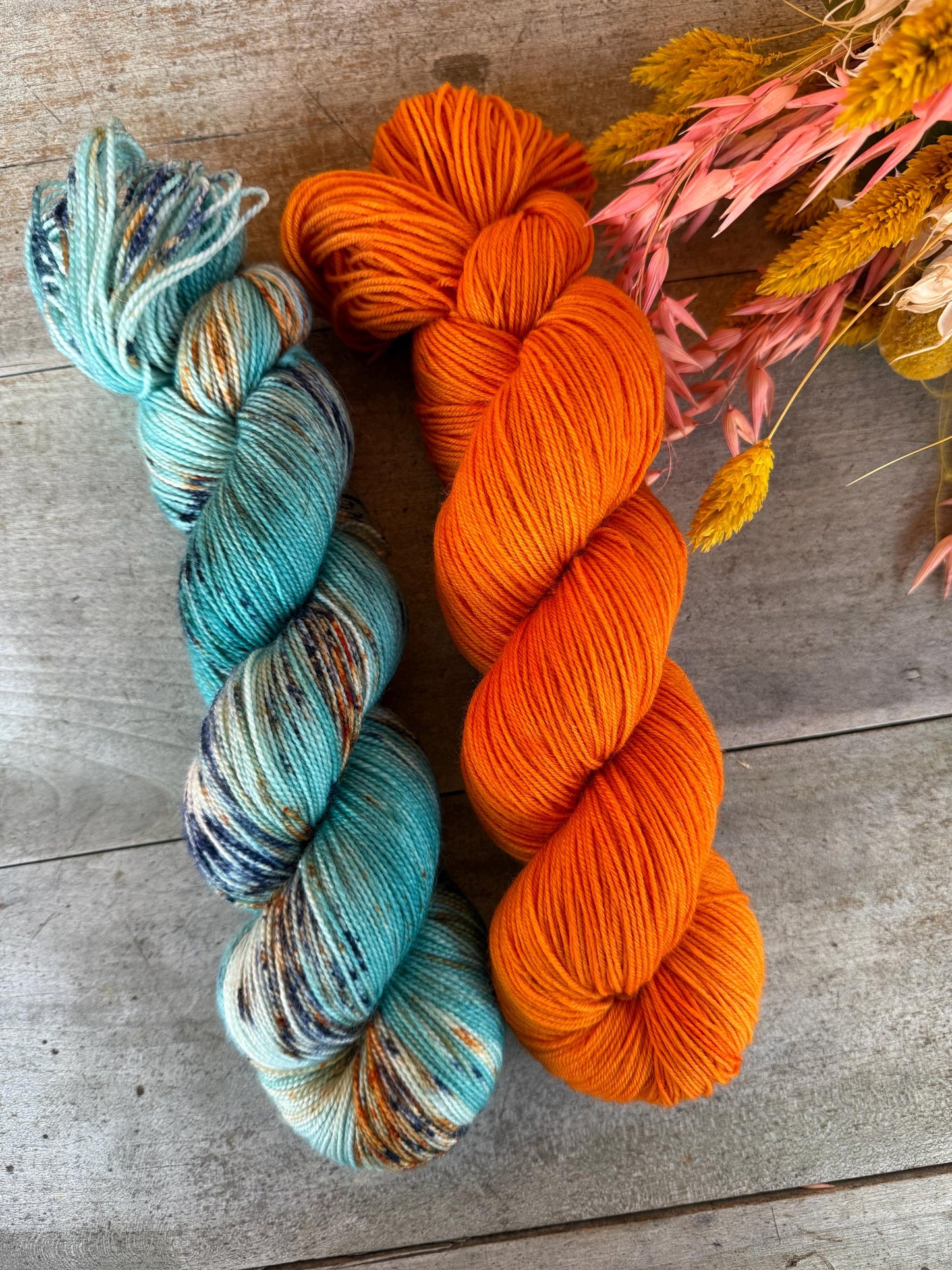 POIL DE CAROTTE - Laine teinte à la main - Fingering Mérinos Superwash