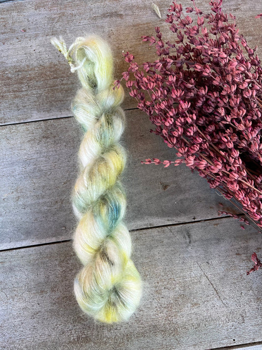 Divers coloris multicolores de Lace Kid Mohair et Soie - Laine teinte à la main