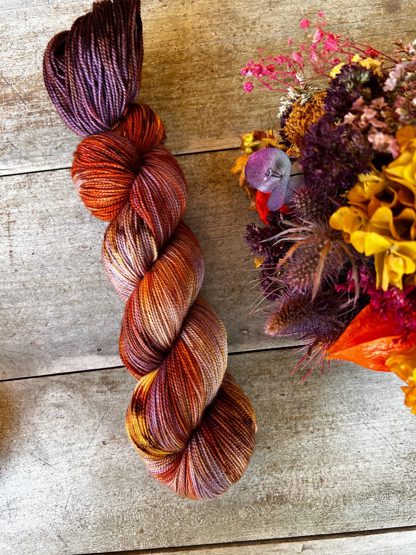CRÉPUSCULE - Laine teinte à la main - Fingering Mérinos Nylon superwash