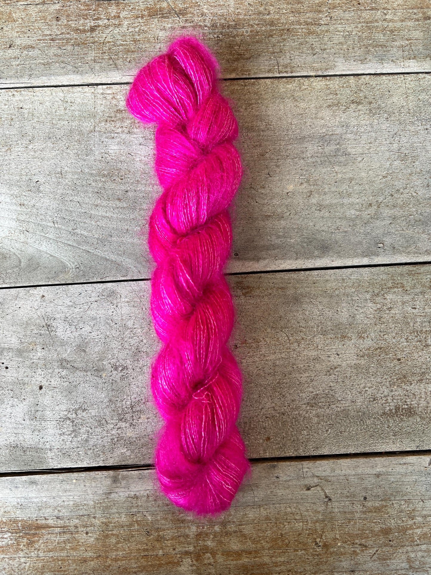 Divers coloris unis de Lace Kid Mohair et Soie - Laine teinte à la main