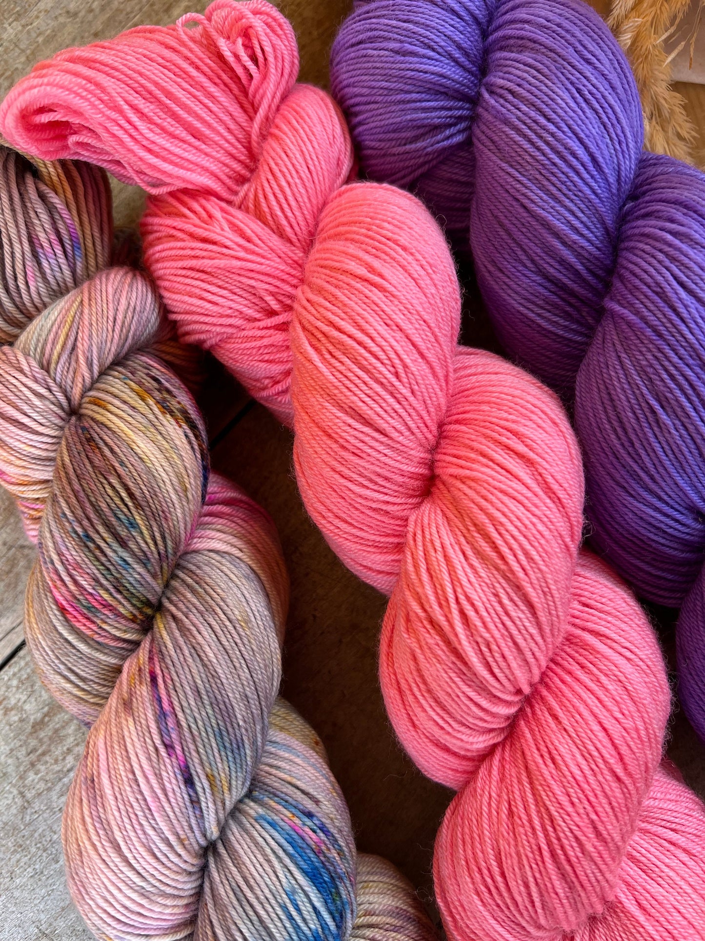 Laine teinte à la main coloris Kimber Fingering Mérinos ou Mérinos nylon ou DK Mérinos ou Lace Mohair et soie
