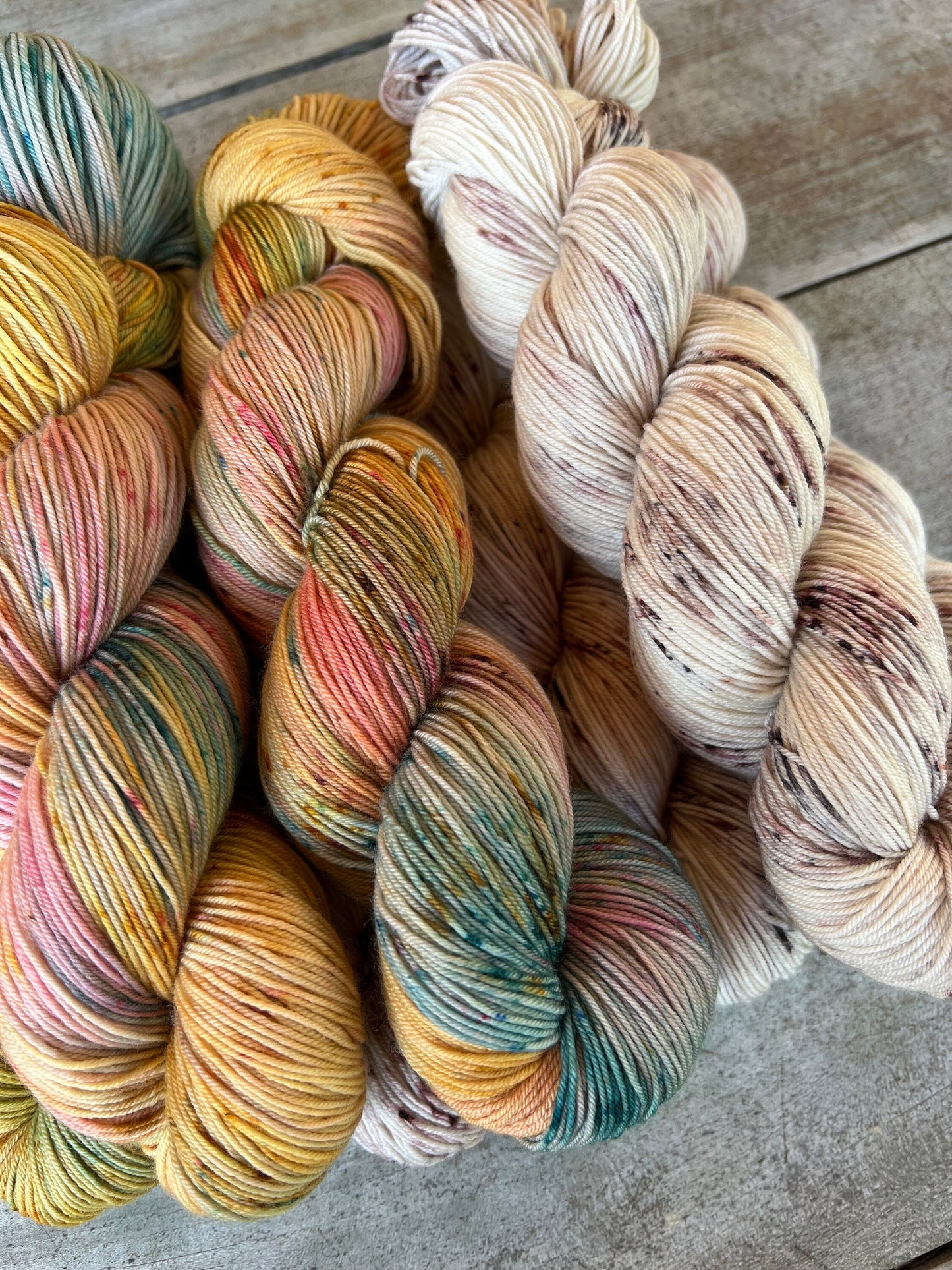 Laine teinte à la main coloris Chocolat Viennois Fingering Mérinos ou Mérinos nylon ou DK Mérinos ou Lace Mohair et soie