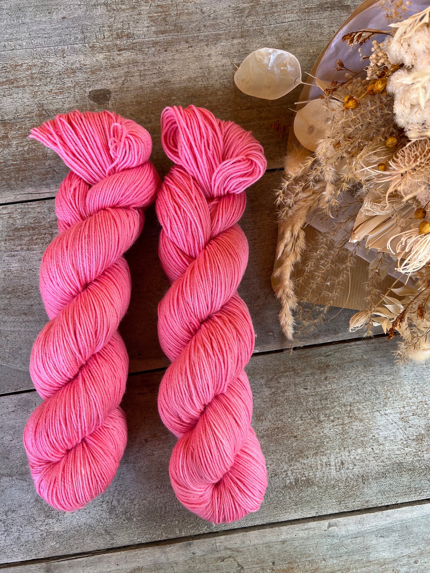 Laine teinte à la main coloris Kimber Fingering Mérinos ou Mérinos nylon ou DK Mérinos ou Lace Mohair et soie