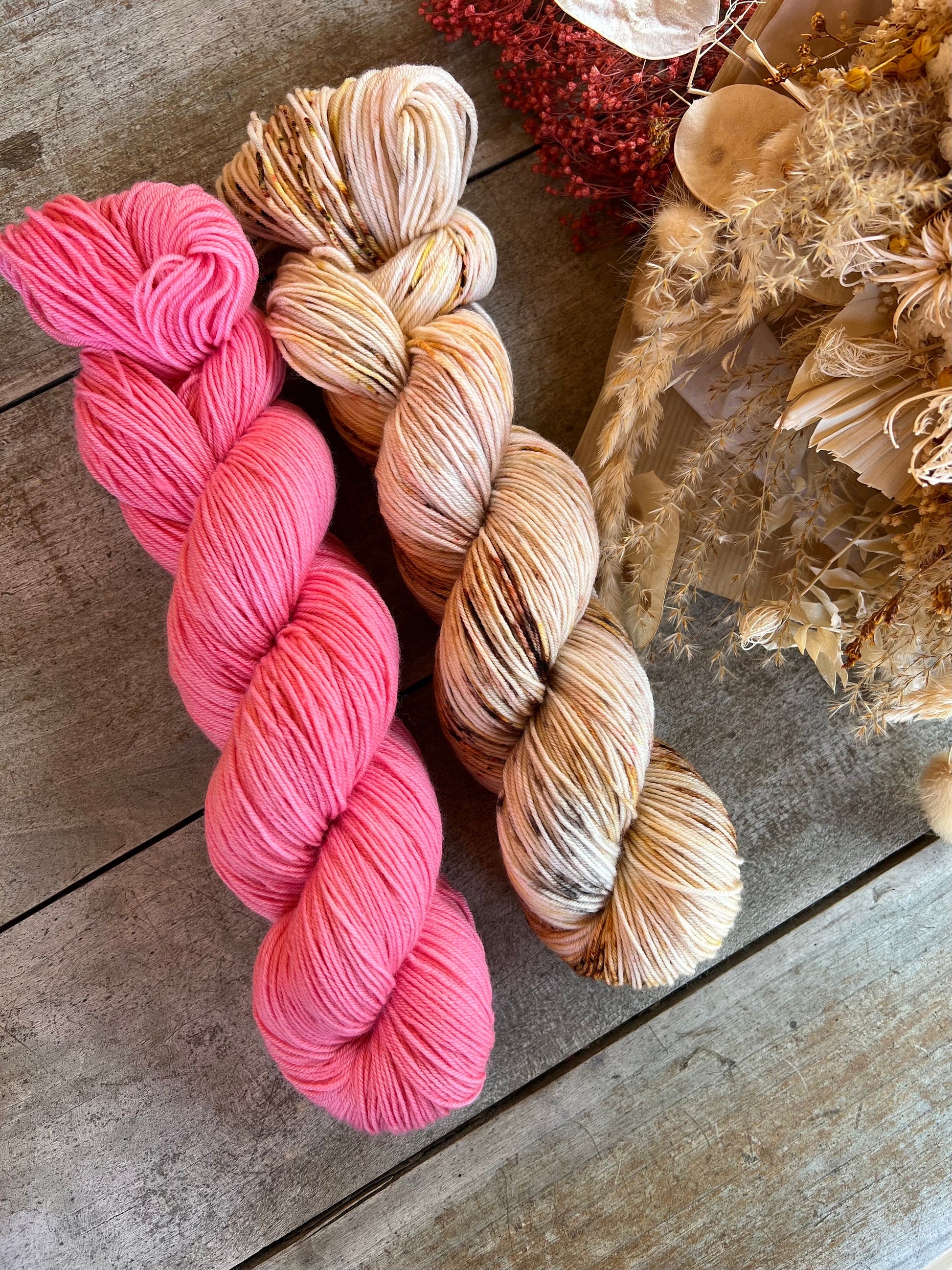 Laine teinte à la main coloris Kimber Fingering Mérinos ou Mérinos nylon ou DK Mérinos ou Lace Mohair et soie
