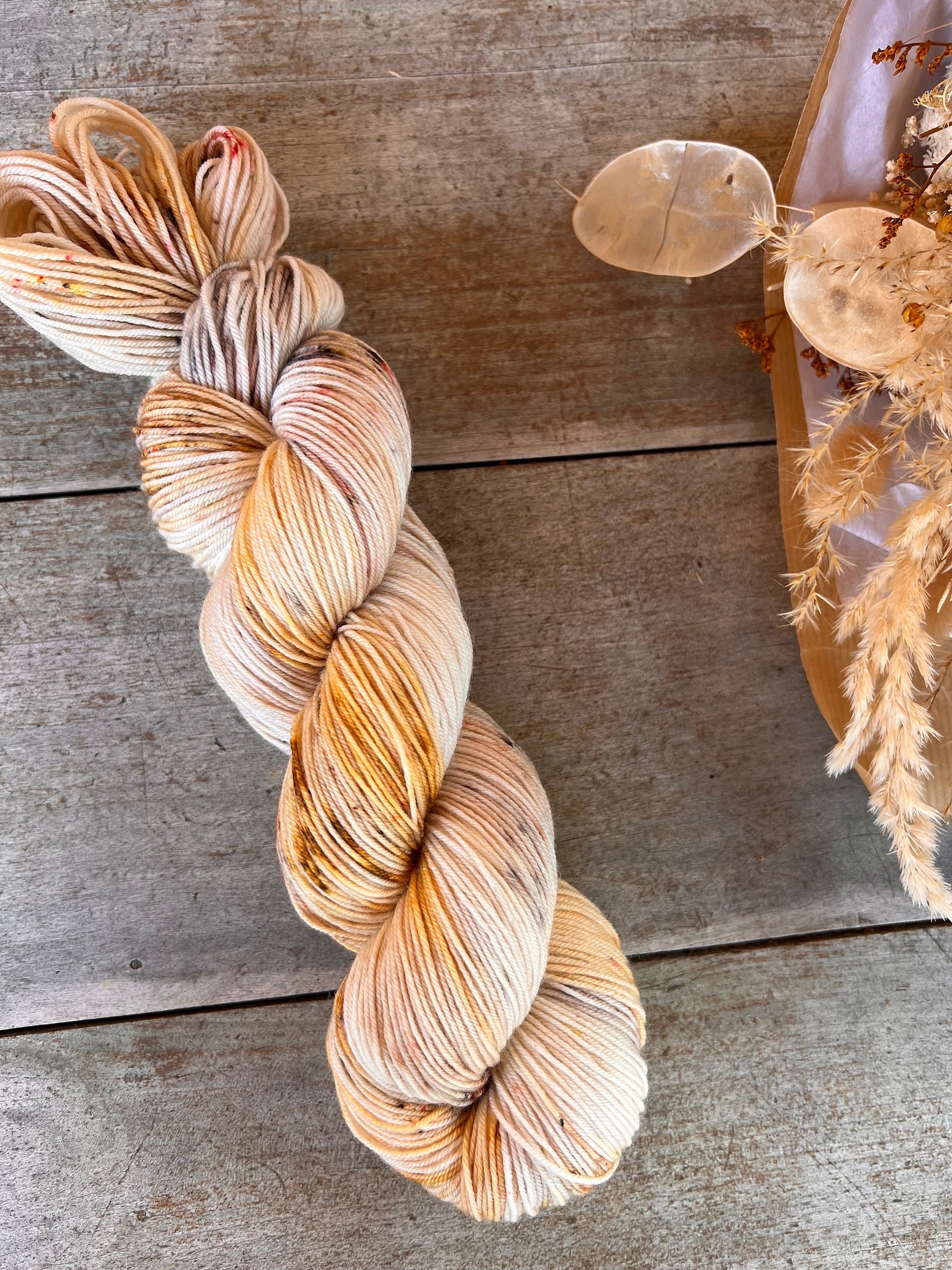 Laine teinte à la main coloris Charlène Fingering Mérinos ou Mérinos nylon ou DK Mérinos ou Lace Mohair et soie