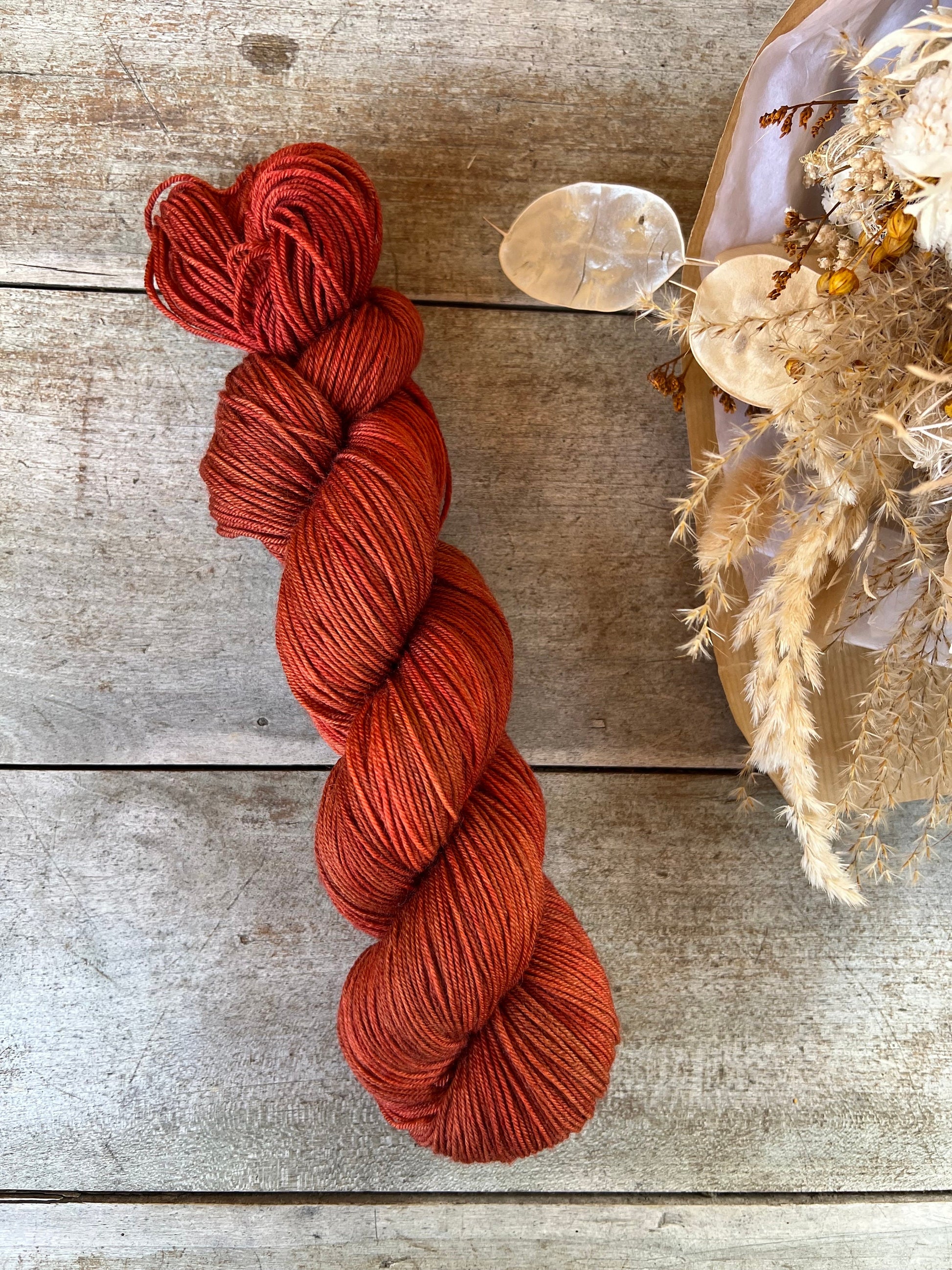 Laine teinte à la main coloris Eve Fingering Mérinos ou Mérinos nylon ou DK Mérinos ou Lace Mohair et soie