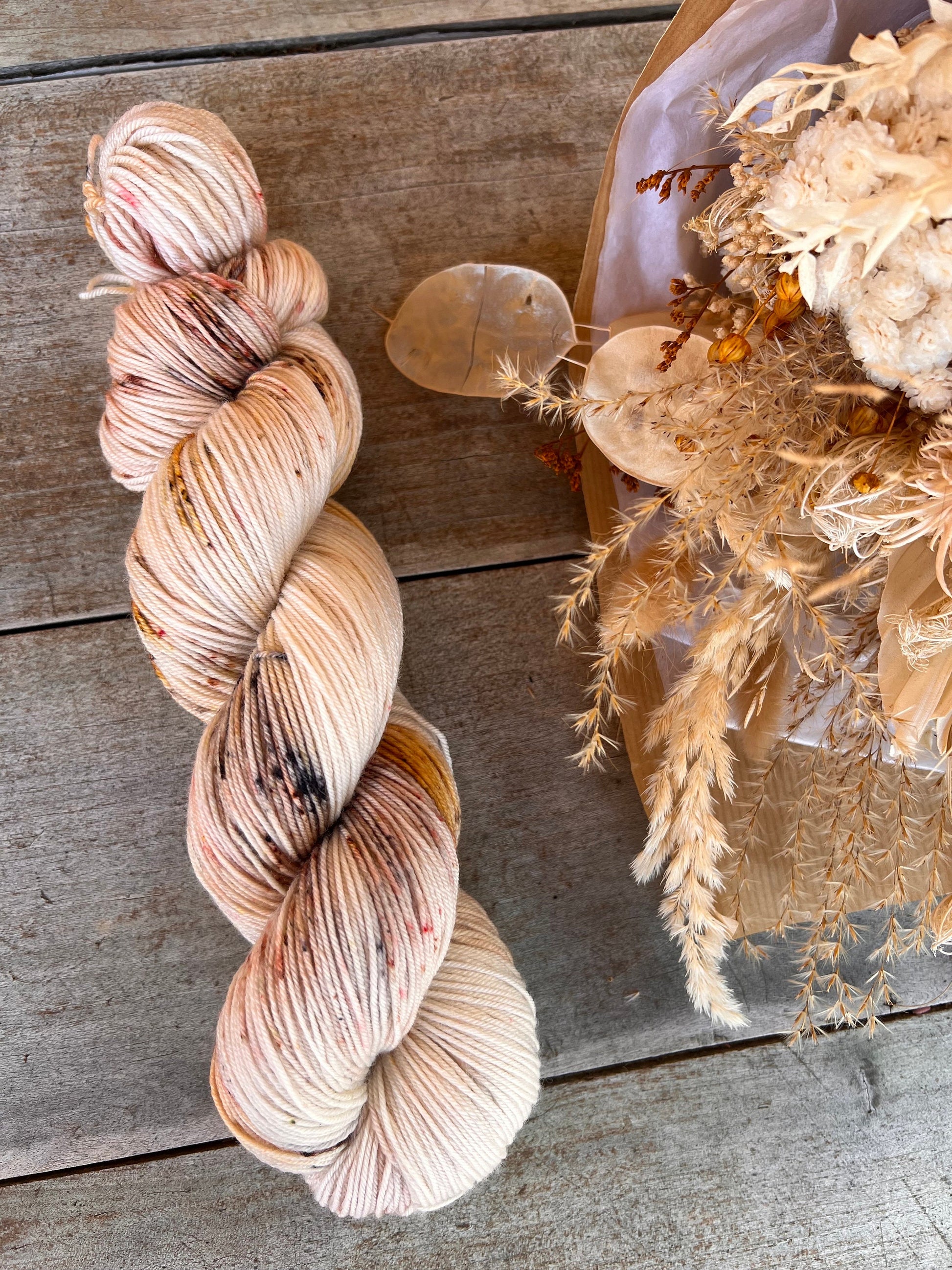 Laine teinte à la main coloris Charlène Fingering Mérinos ou Mérinos nylon ou DK Mérinos ou Lace Mohair et soie