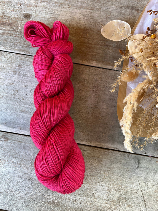 Laine teinte à la main coloris Talia Fingering Mérinos ou Mérinos nylon ou DK Mérinos ou Lace Mohair et soie