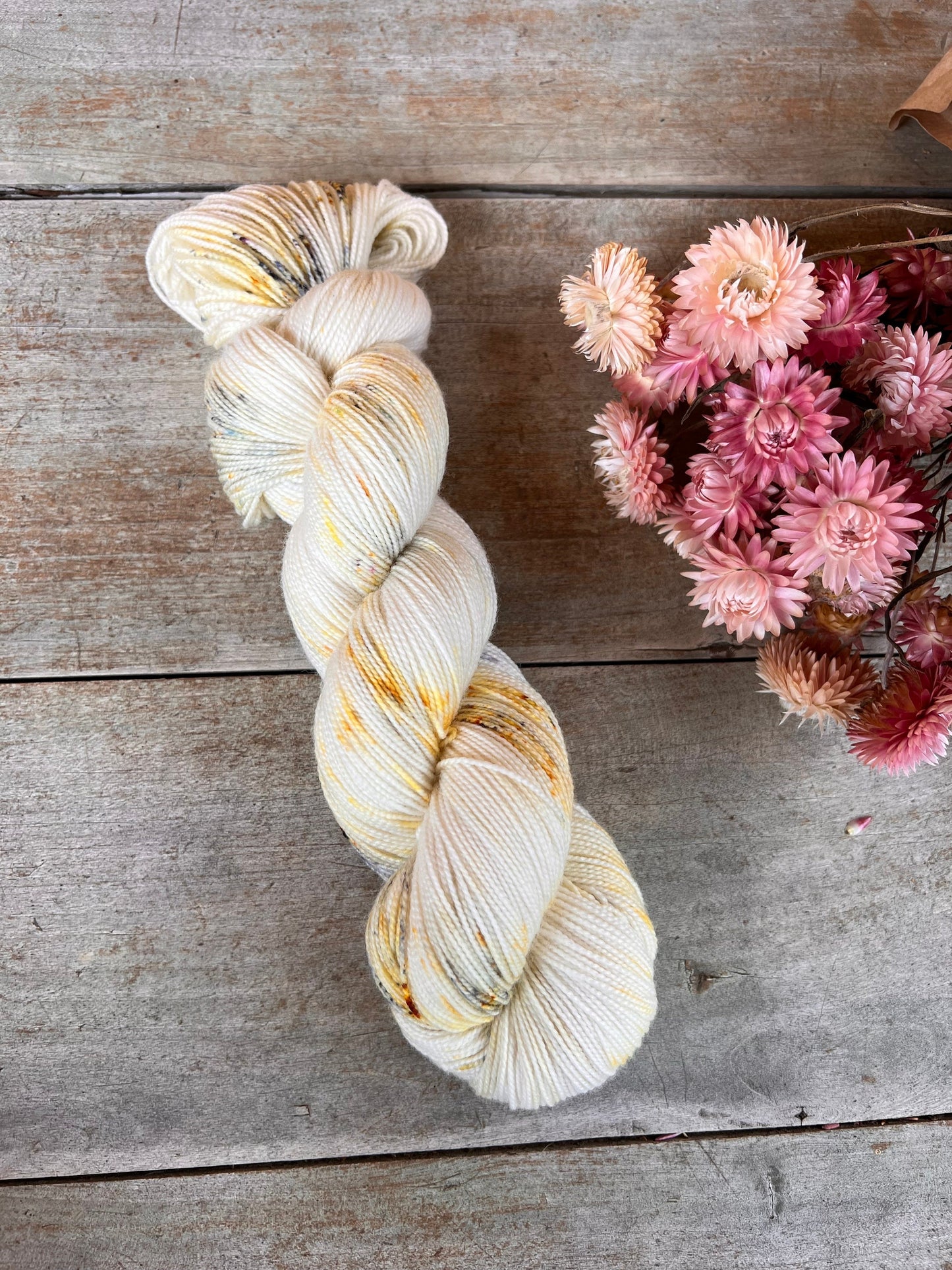 Laine teinte à la main coloris Citronnade Fingering Mérinos ou Mérinos nylon ou DK Mérinos ou Lace Mohair et soie