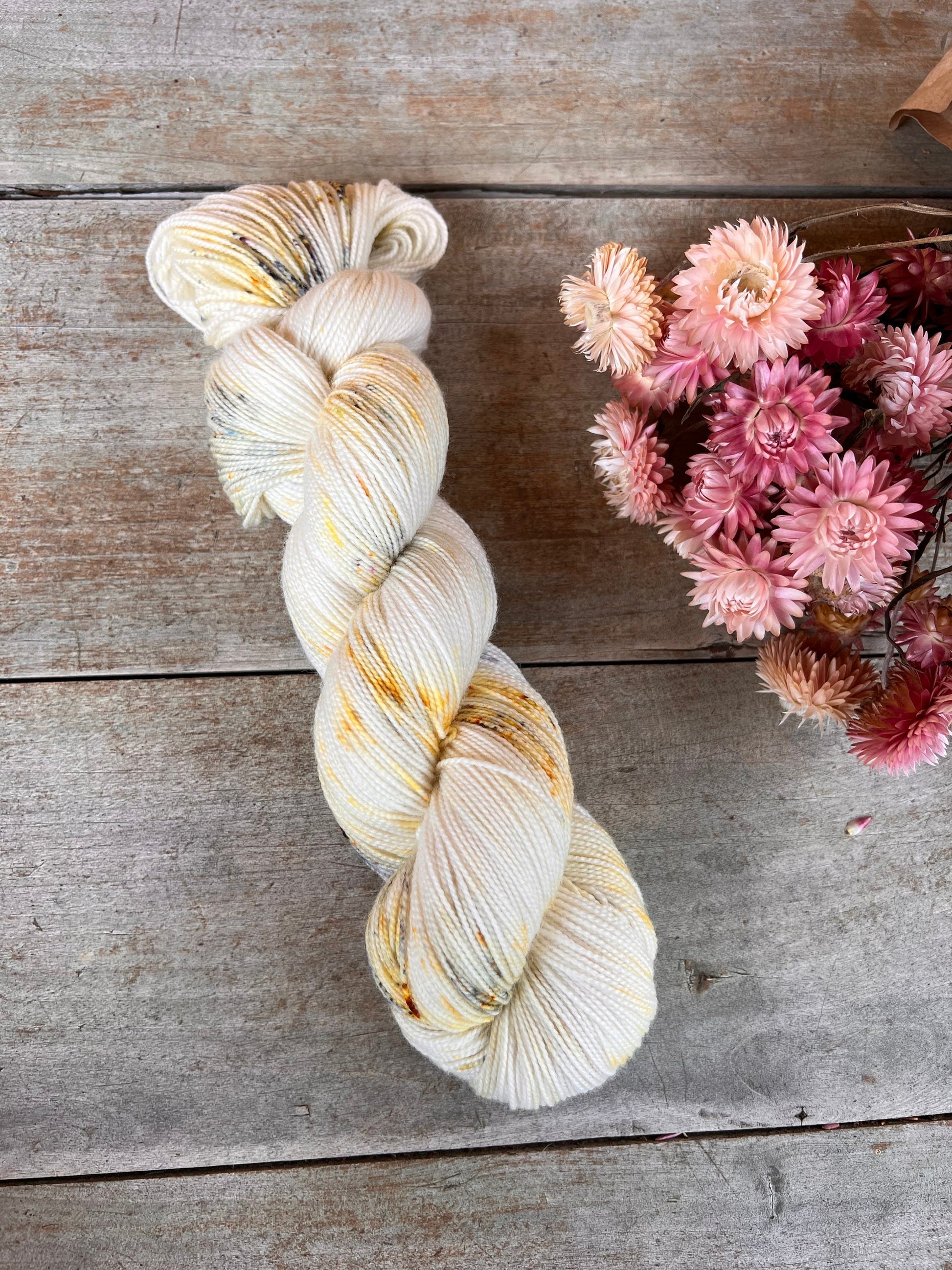 Laine teinte à la main coloris Citronnade Fingering Mérinos ou Mérinos nylon ou DK Mérinos ou Lace Mohair et soie
