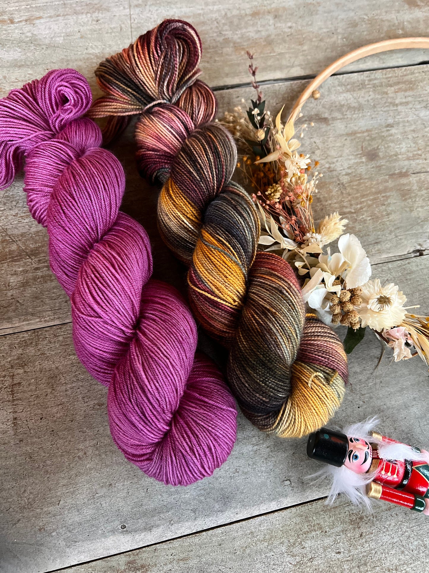 Laine teinte à la main Améthyste Fingering Mérinos ou Mérinos nylon ou DK Mérinos ou Lace Mohair et soie