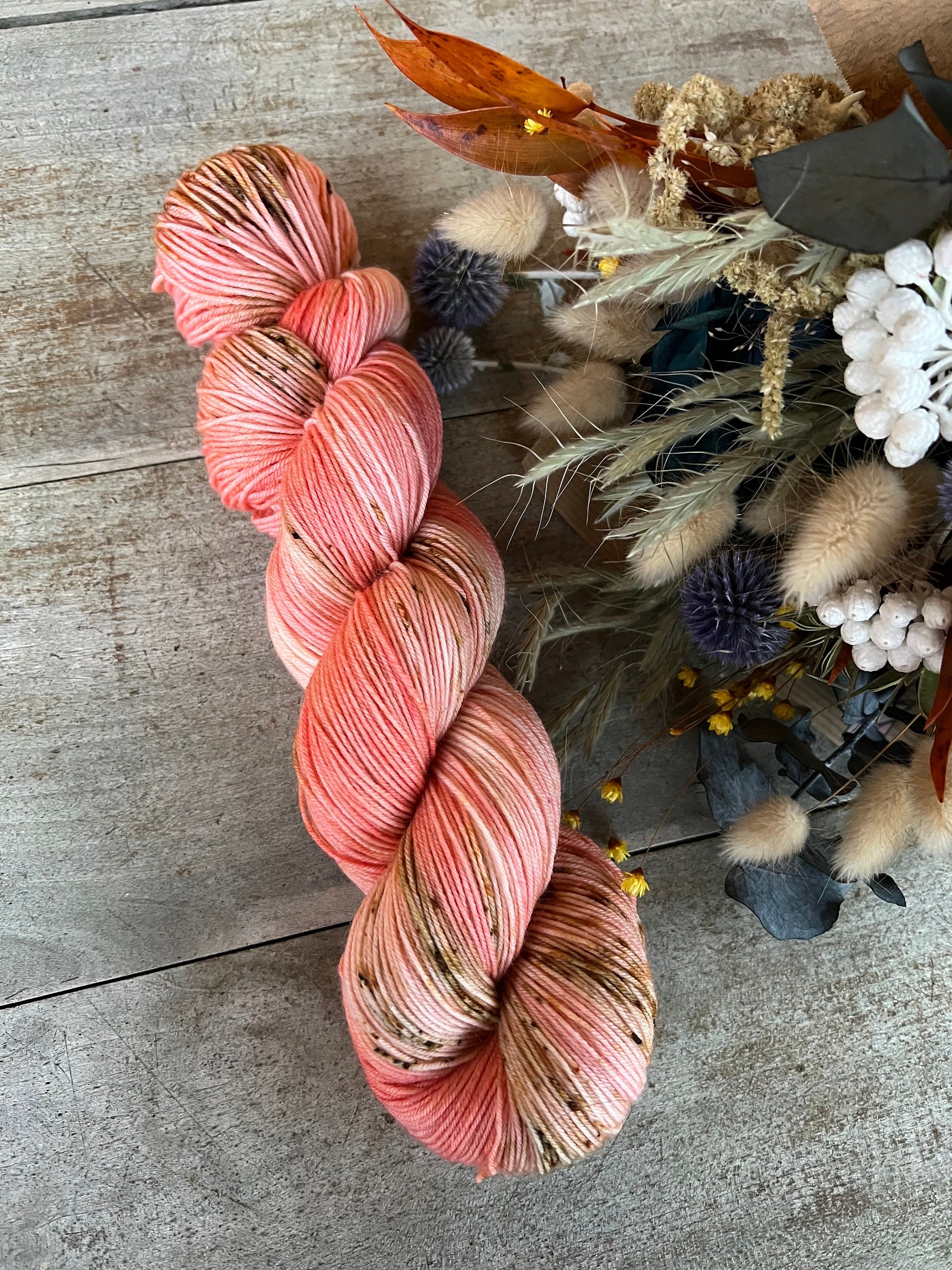Laine teinte à la main Peach Fingering Mérinos ou Mérinos nylon ou DK Mérinos ou Lace Mohair et soie