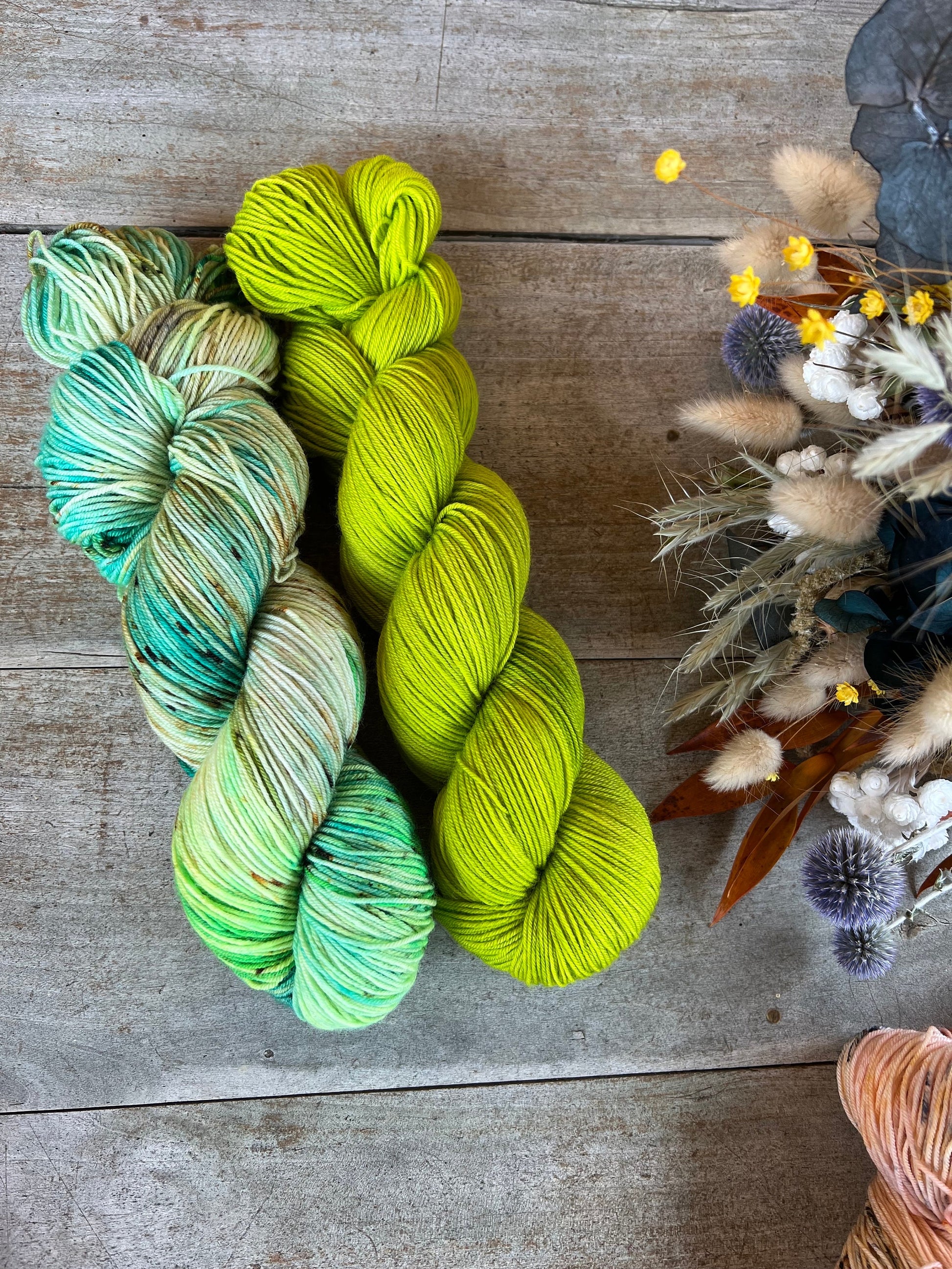 Laine teinte à la main Pistache Fingering Mérinos ou Mérinos nylon ou DK Mérinos ou Lace Mohair et soie