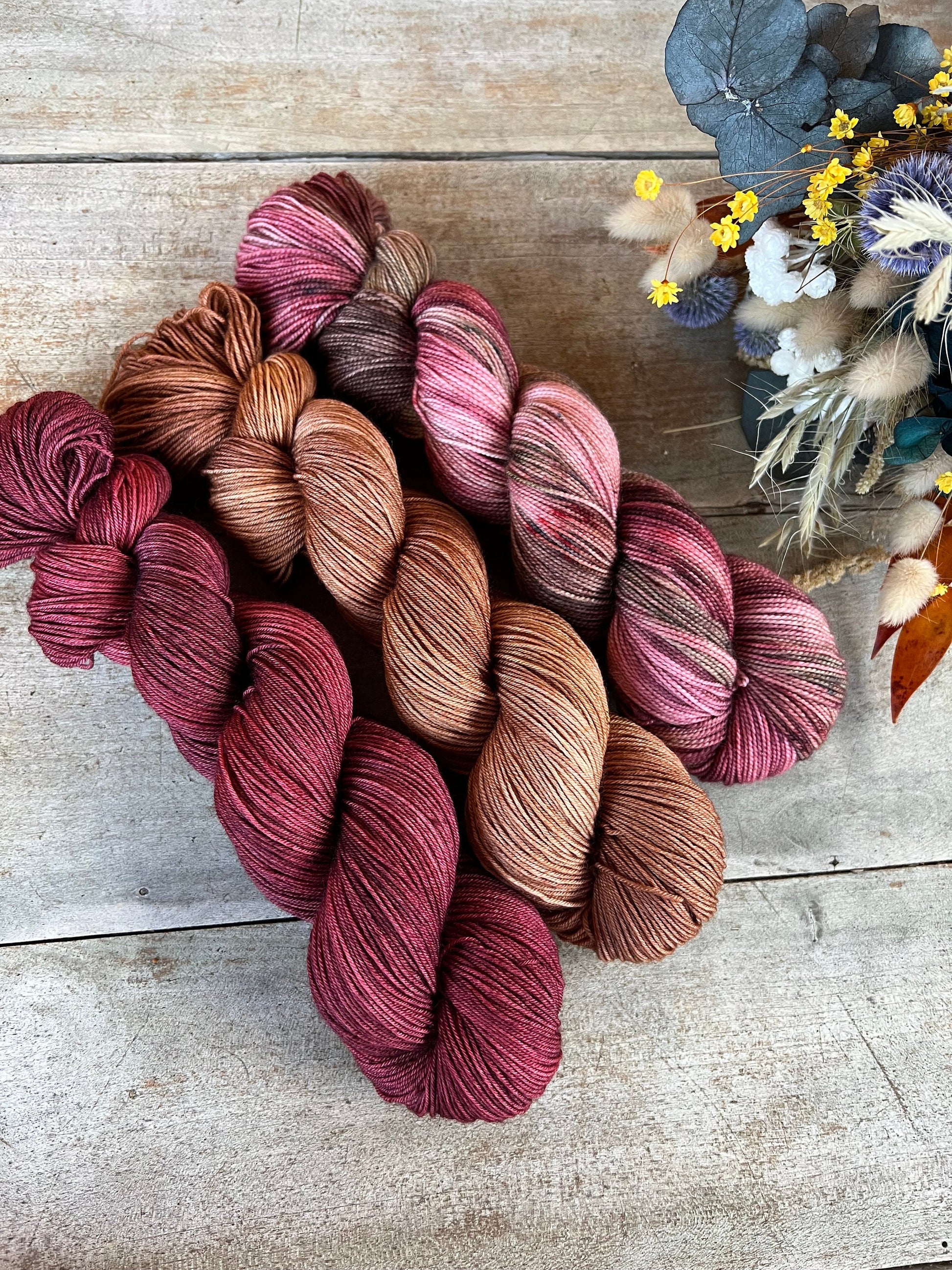 Laine teinte à la main Mahori Fingering Mérinos ou Mérinos nylon ou DK Mérinos ou Lace Mohair et soie