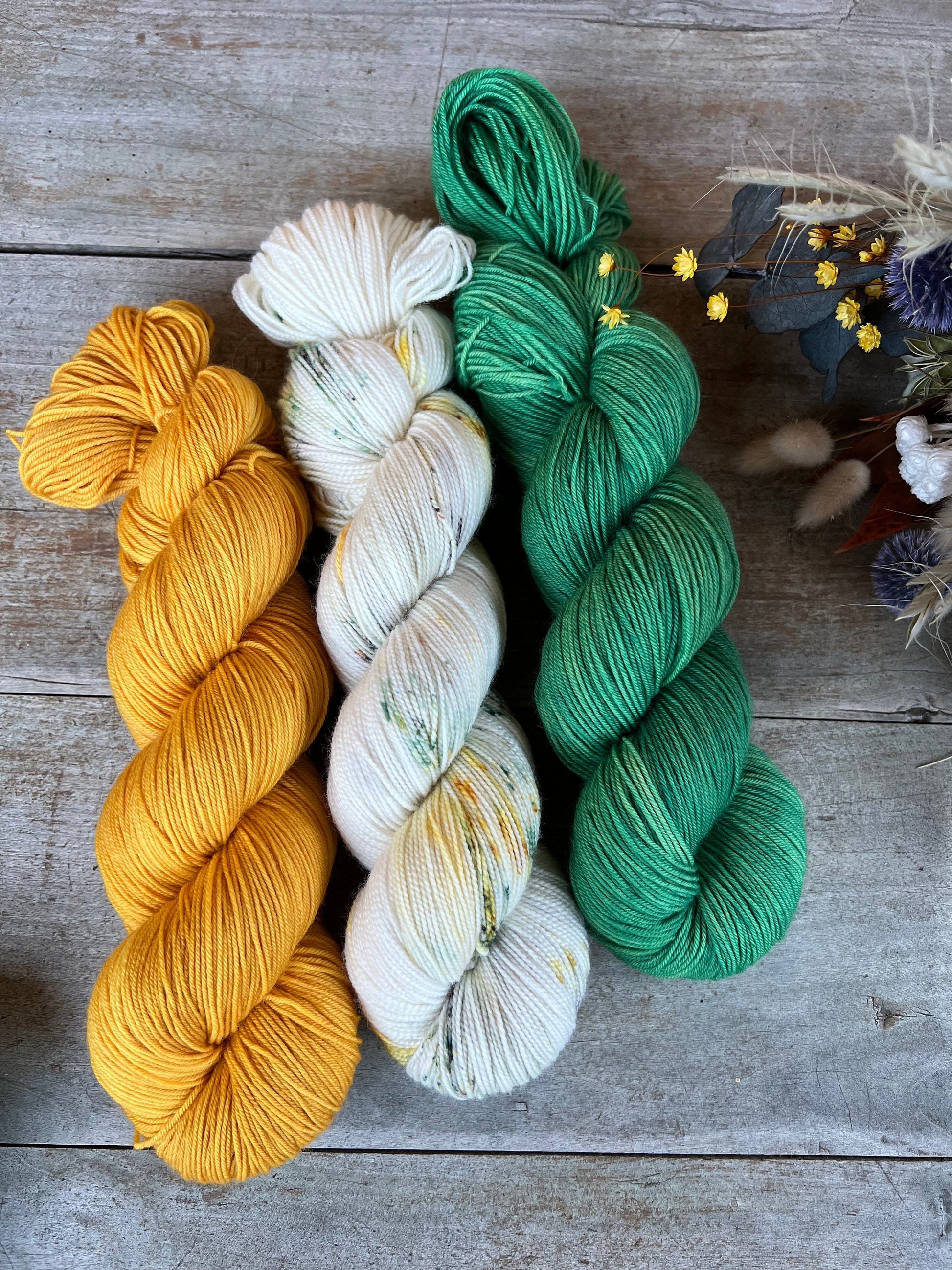 Laine teinte à la main Ali Fingering Mérinos ou Mérinos nylon ou DK Mérinos ou Lace Mohair et soie