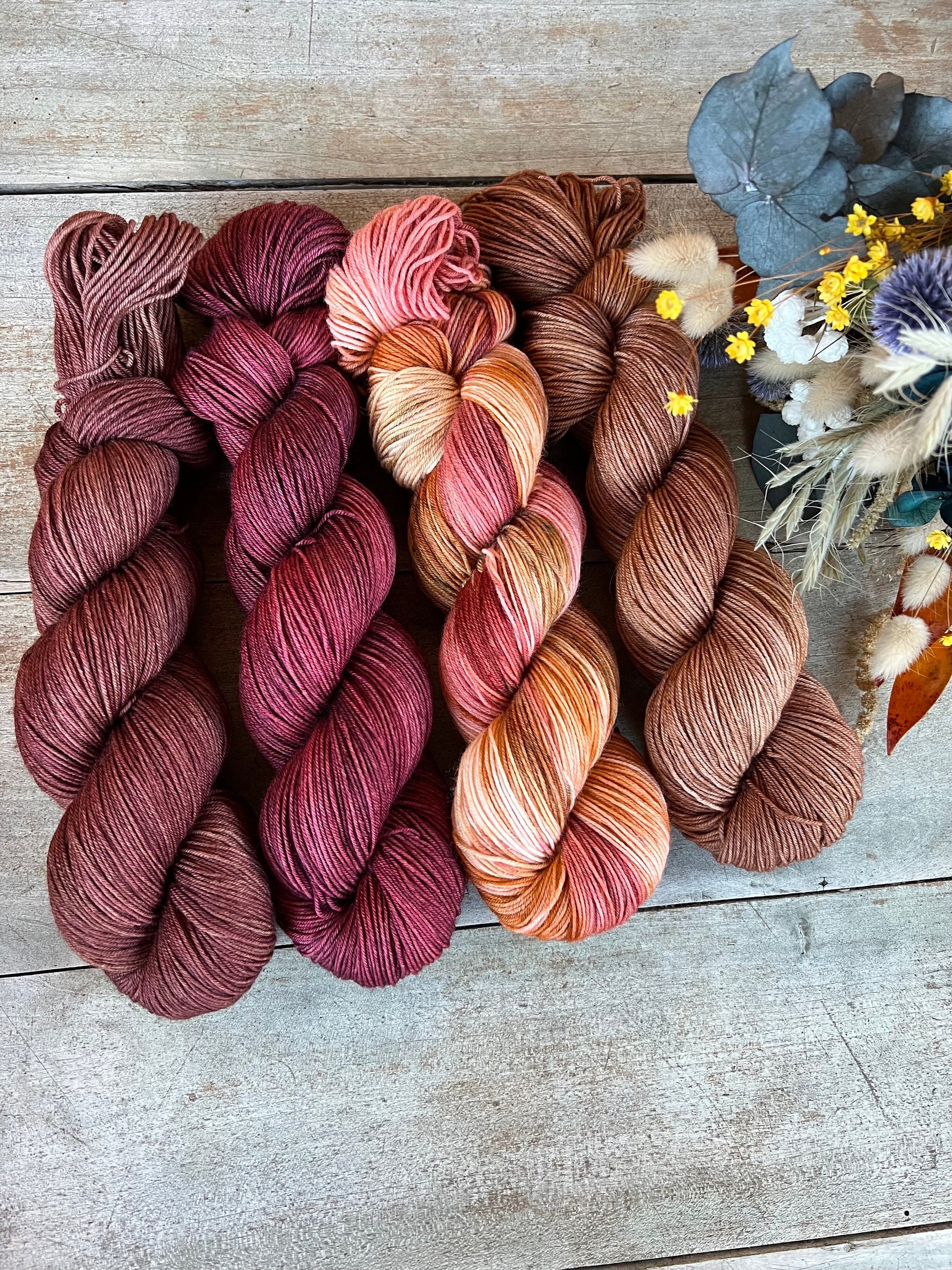 Laine teinte à la main Mahori Fingering Mérinos ou Mérinos nylon ou DK Mérinos ou Lace Mohair et soie